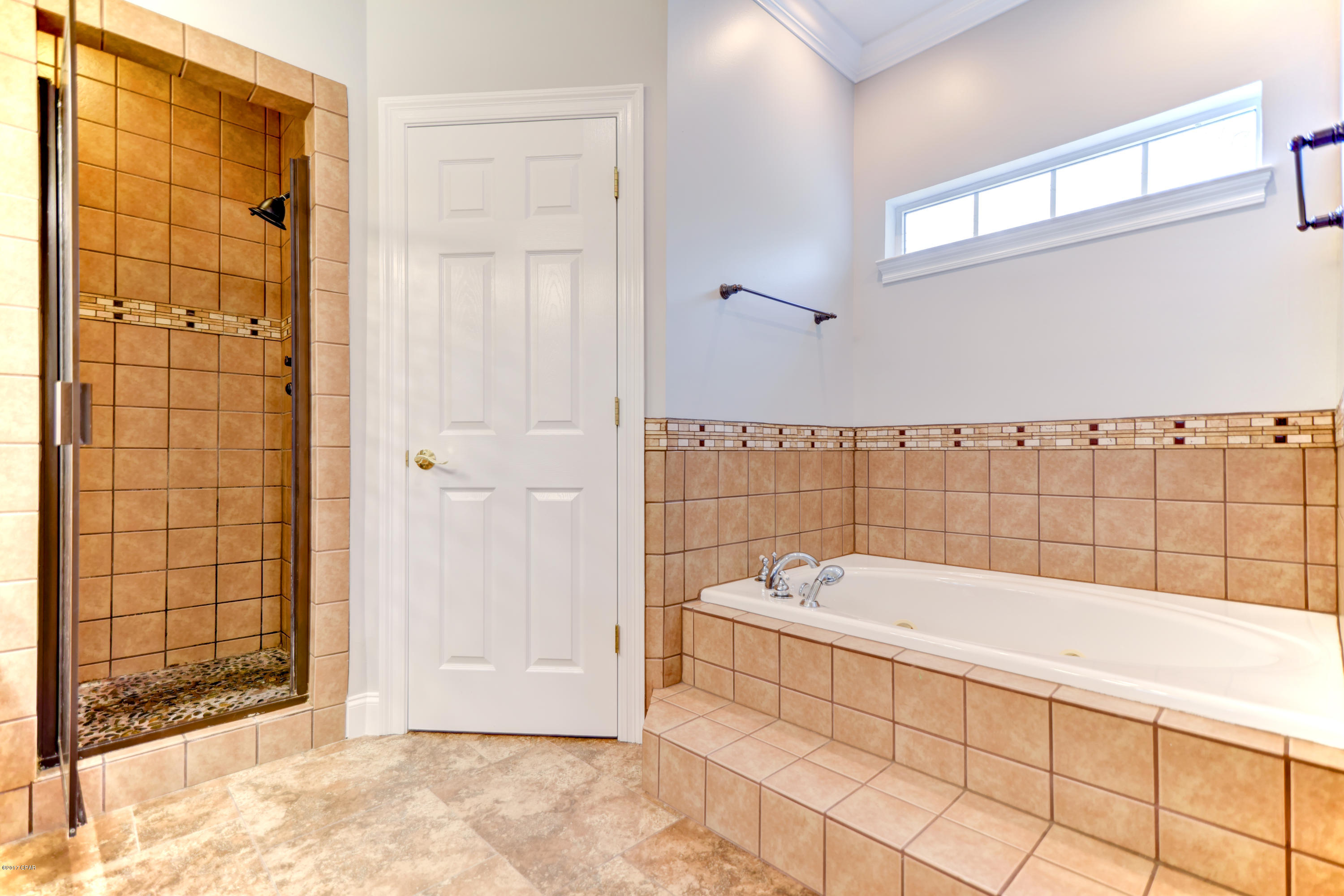 Lake Forest Estates - Residential