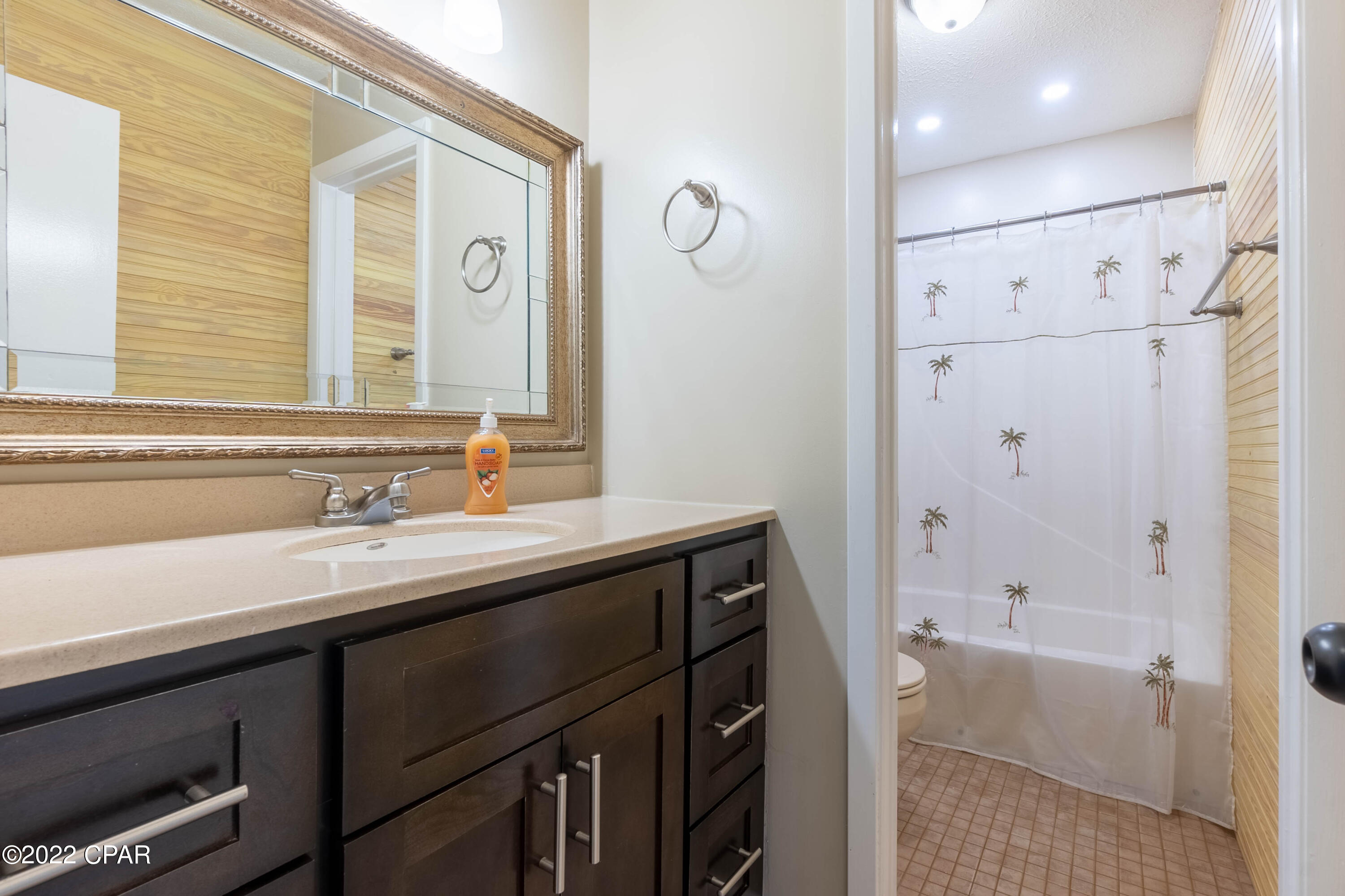 Bay Front Unit 4 - Residential