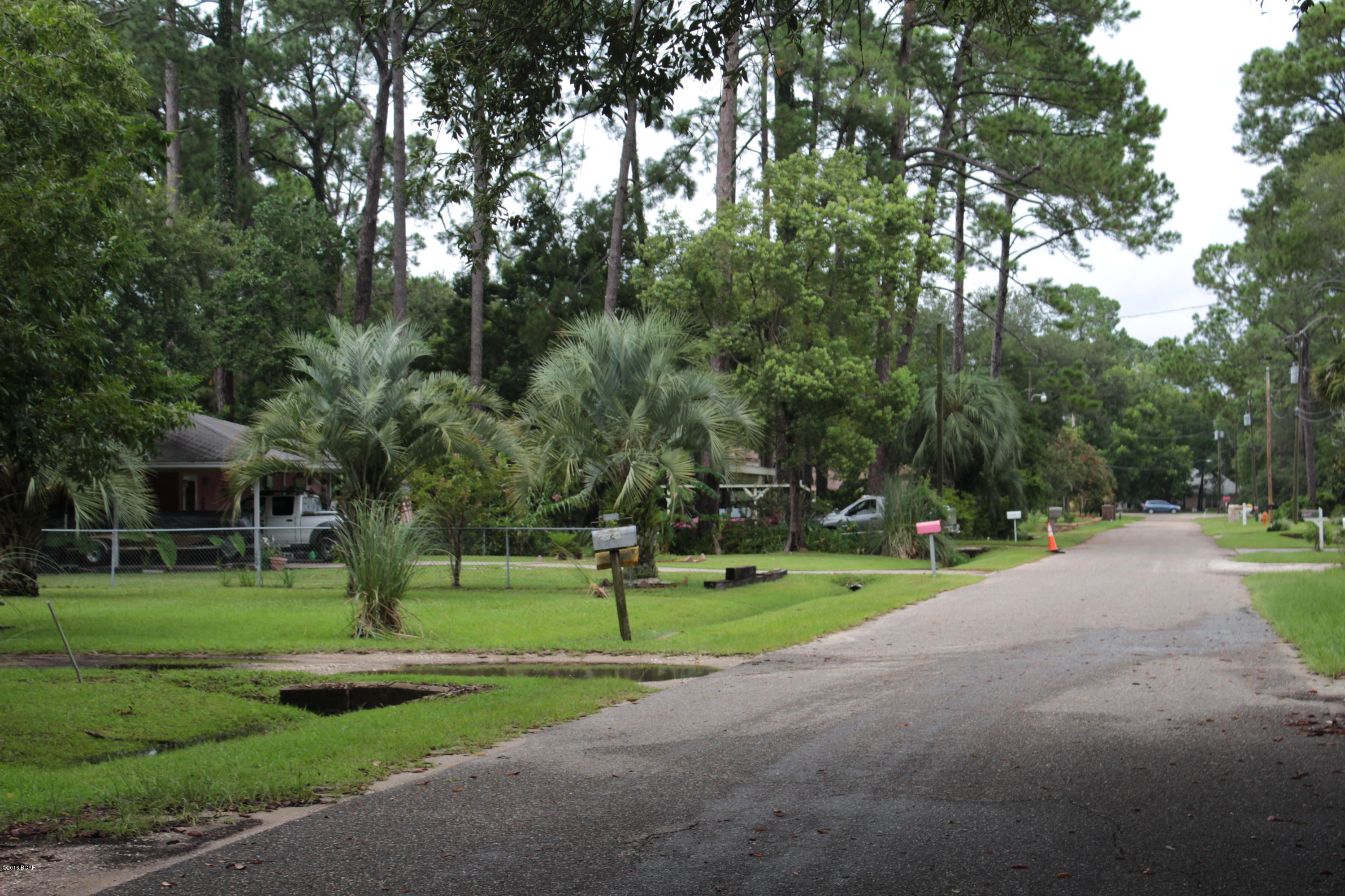 Pretty Bayou Hts 2nd - Residential