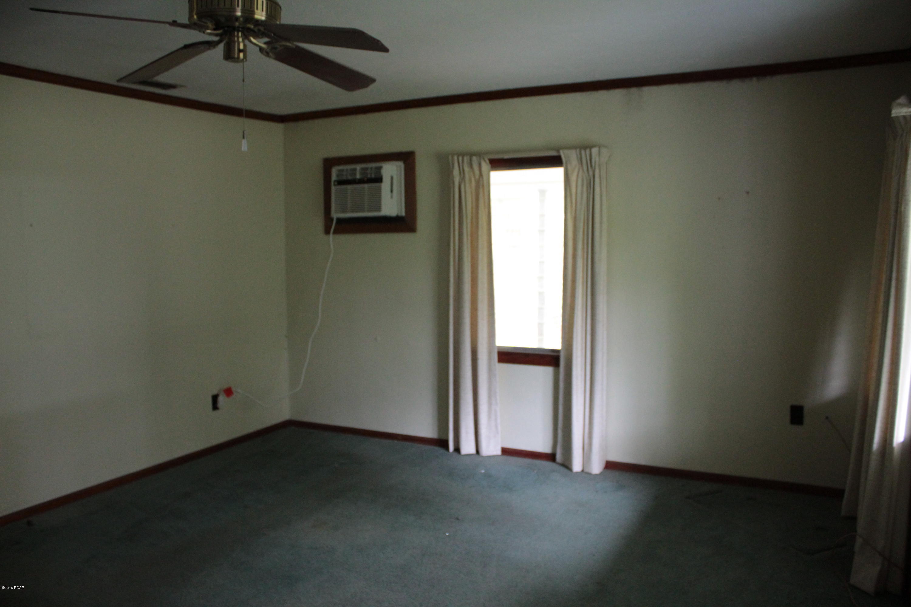 Pretty Bayou Hts 2nd - Residential