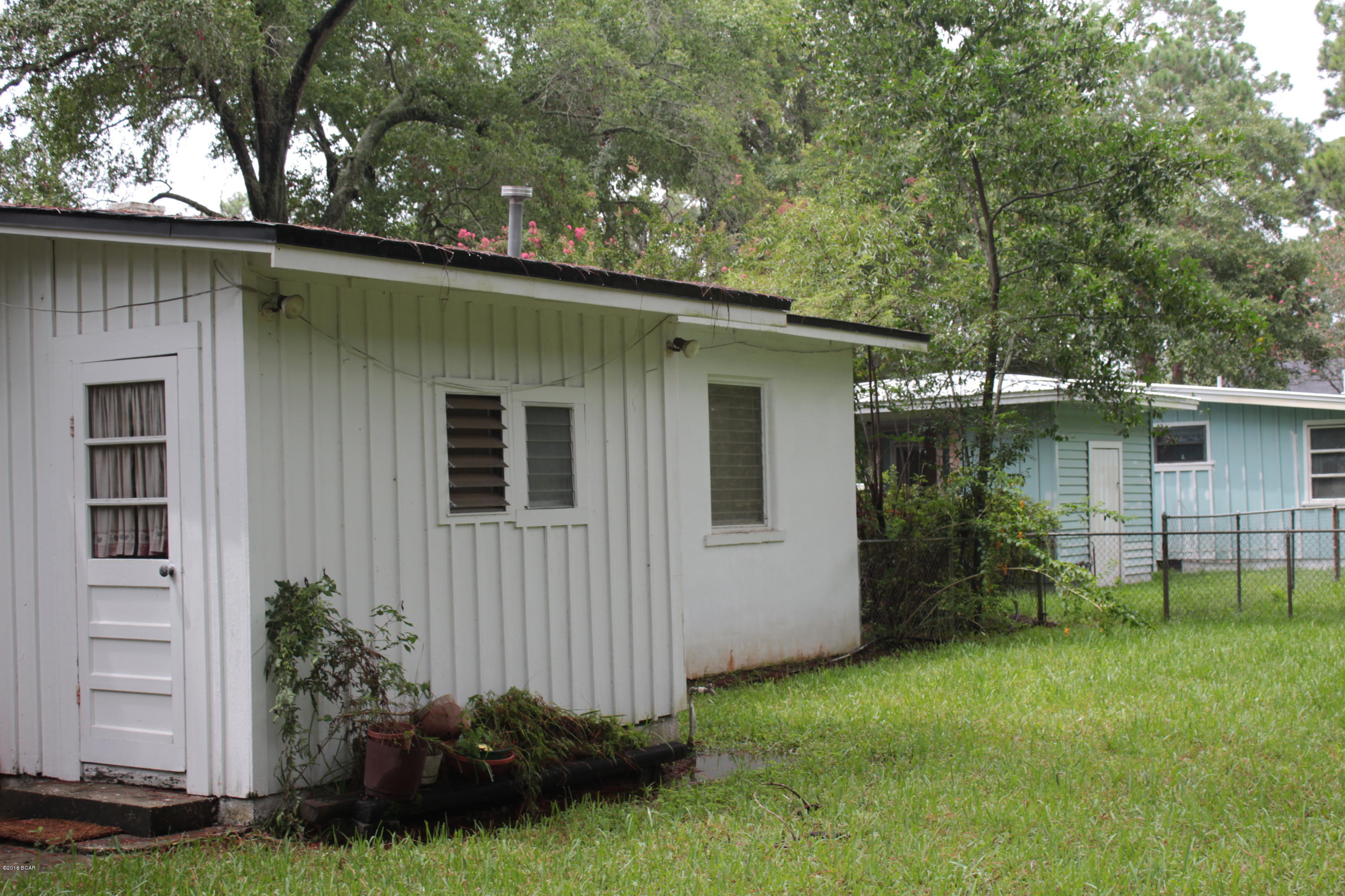 Pretty Bayou Hts 2nd - Residential