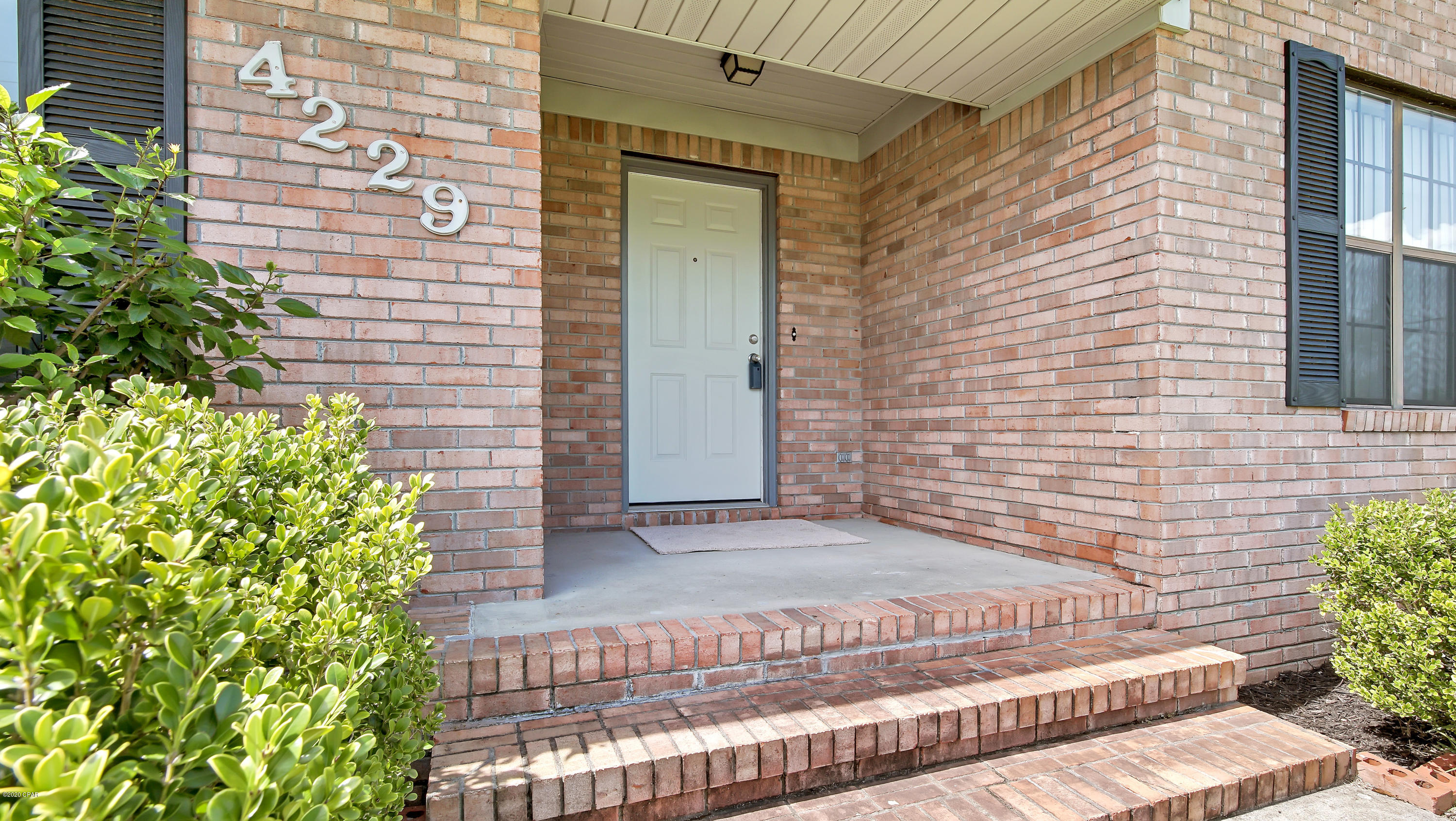 Baywood Shores Est Unit 8 - Residential