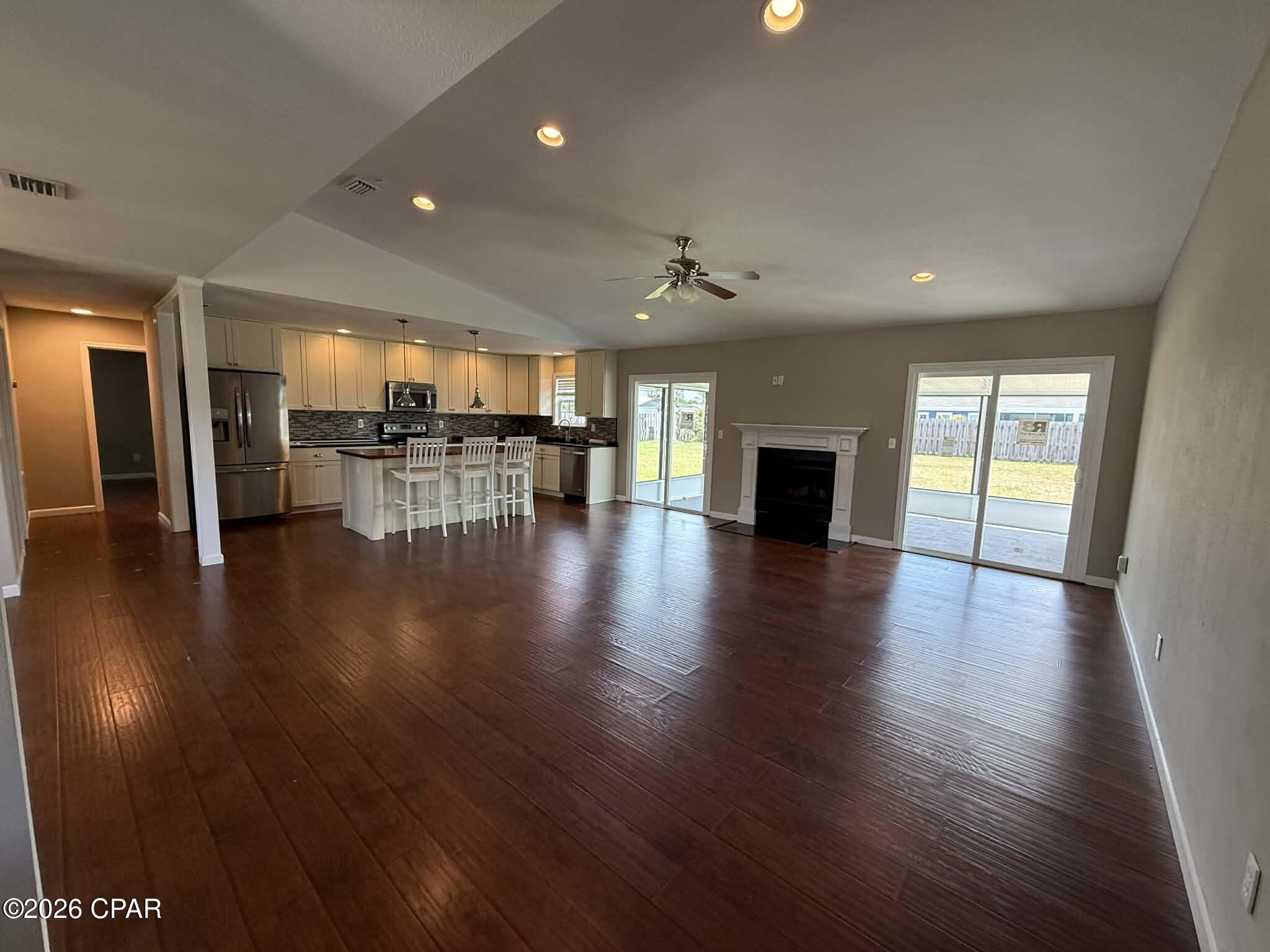 Derby Woods - Residential Lease