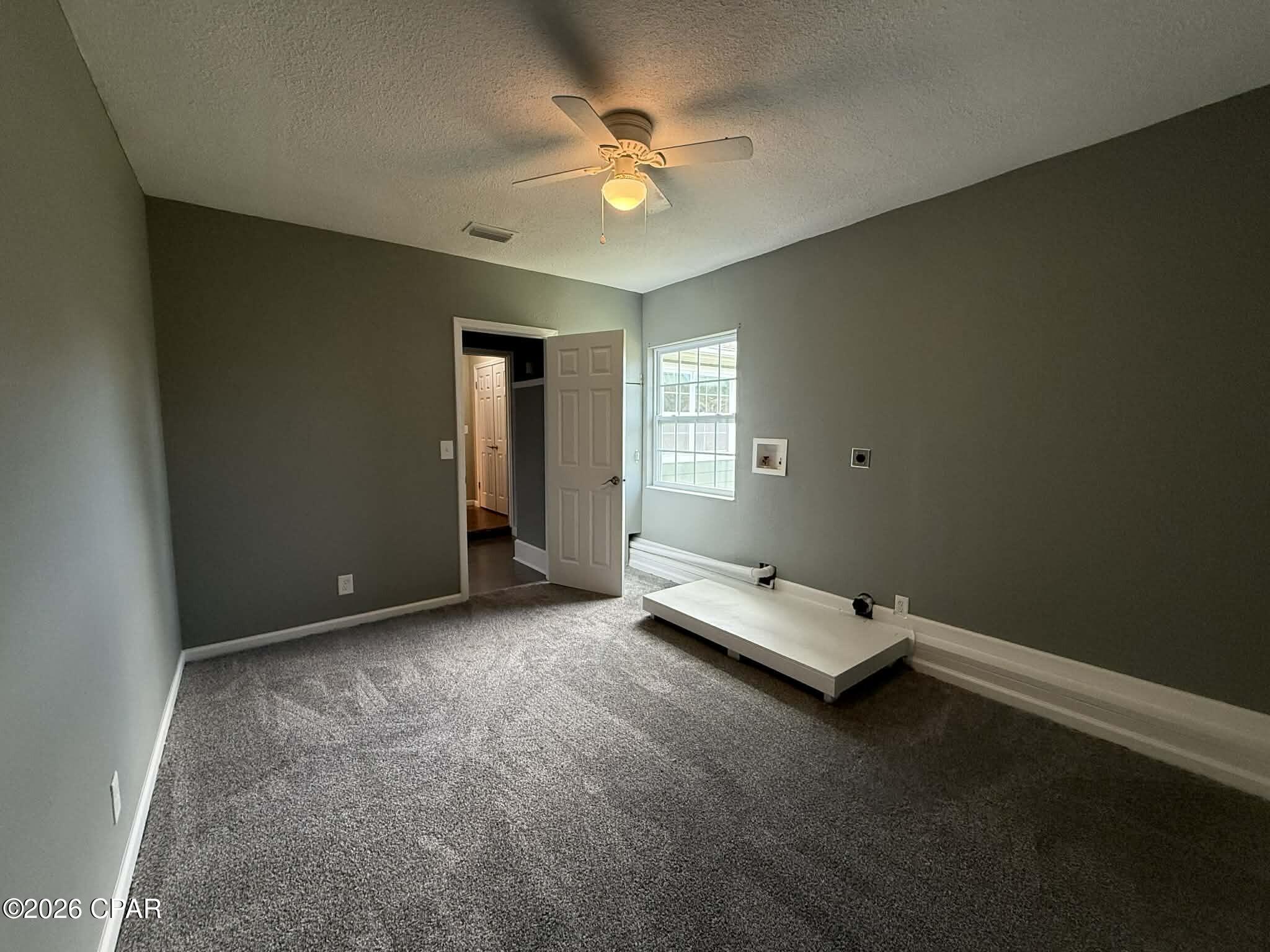 Derby Woods - Residential Lease