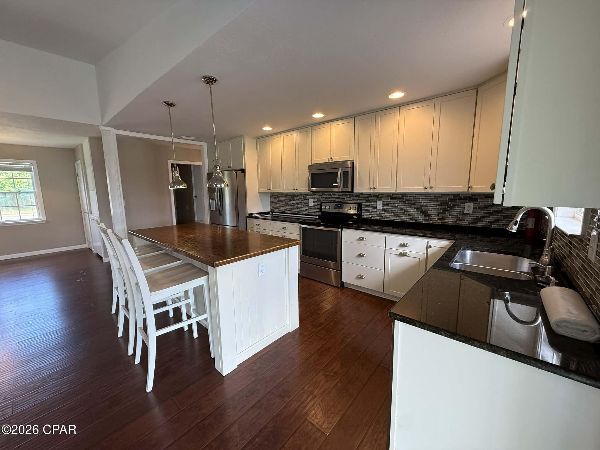 Derby Woods - Residential Lease