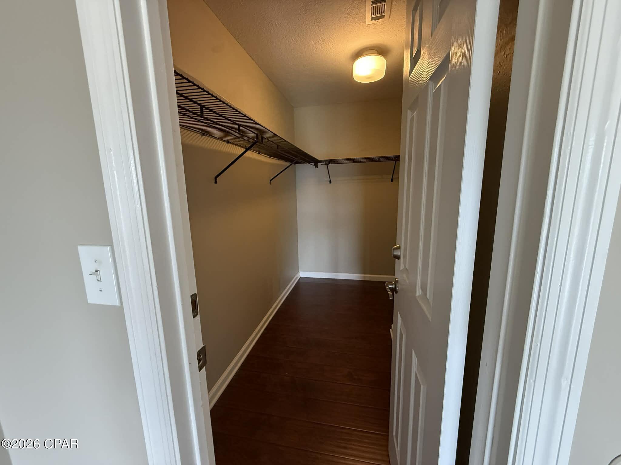 Derby Woods - Residential Lease