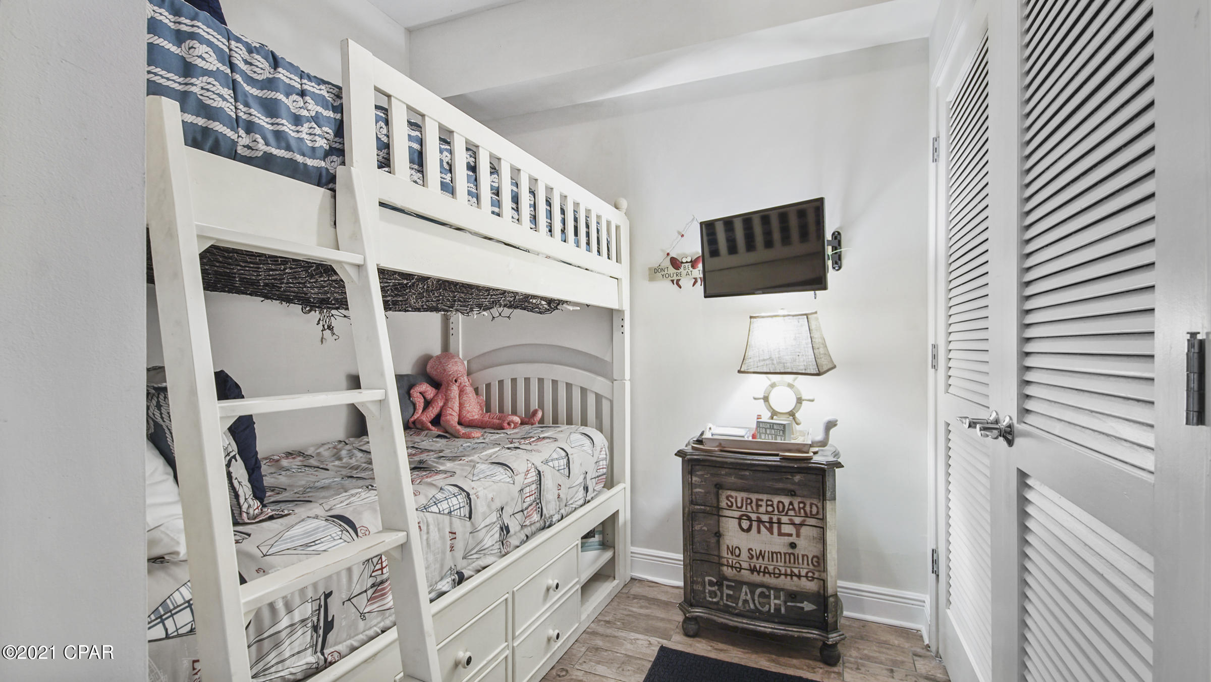 Sterling Breeze - Residential