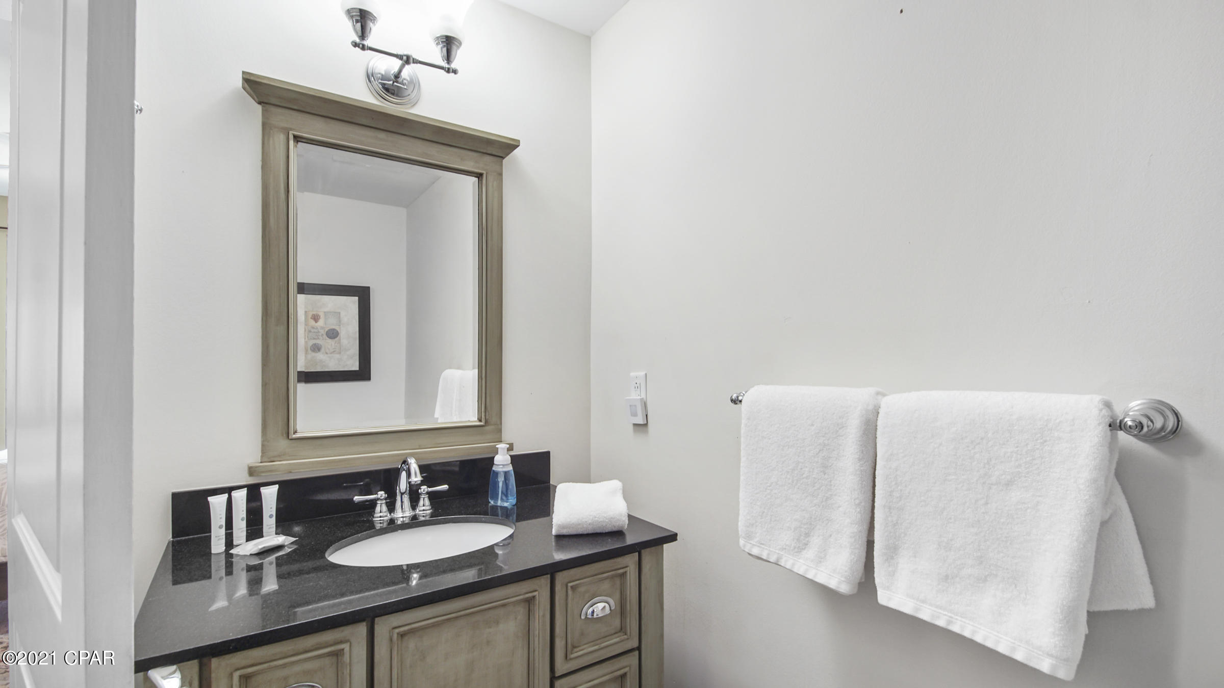 Sterling Breeze - Residential