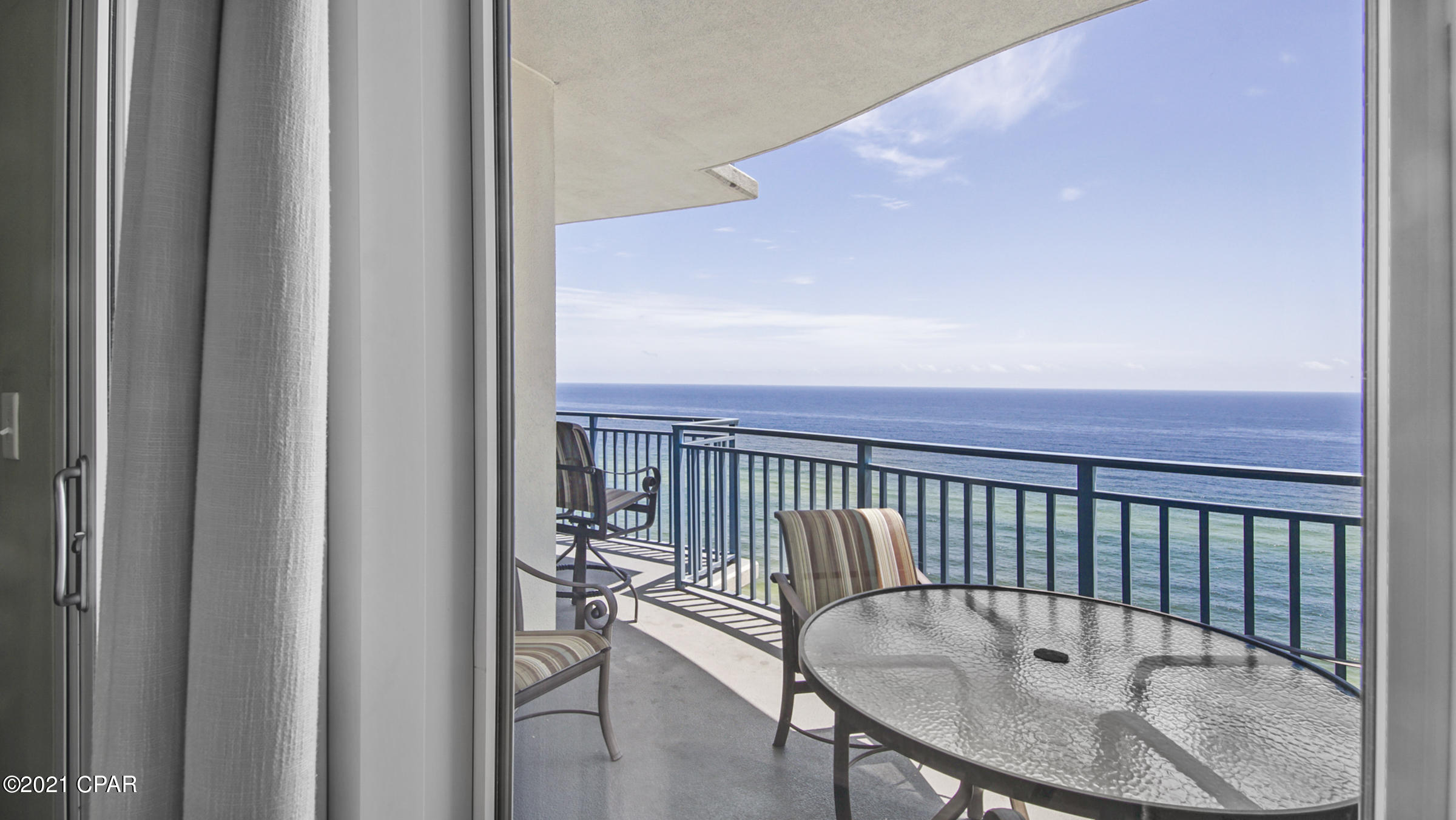 Sterling Breeze - Residential