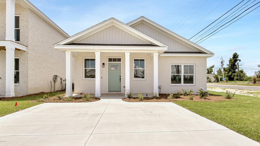 *FRESH new construction home FOR RENT!!! Enjoy quiet living in a convenient location! Near TAFB, stores, hospitals & schools! This home is completed with beautiful and clean modern finishes. ***Please note photos are only a representation of floor plan and color schemes, some finishes may be different*** PET & KID FRIENDLY! Don't miss your chance to call this gorgeous property HOME, call THINK Real Estate today to schedule a showing and appy now! 850-270-4200