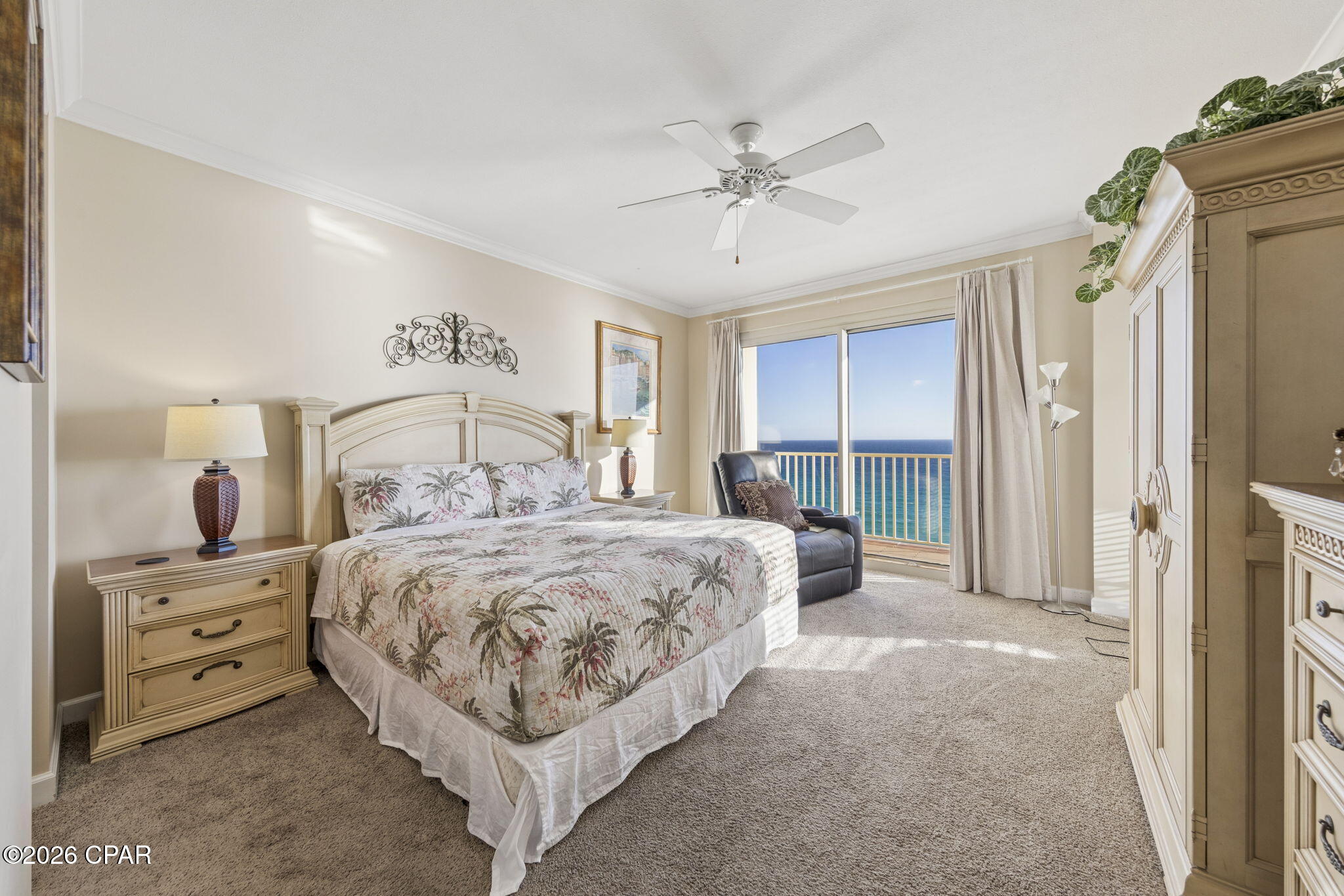 Grande Surf Club Condo - Residential