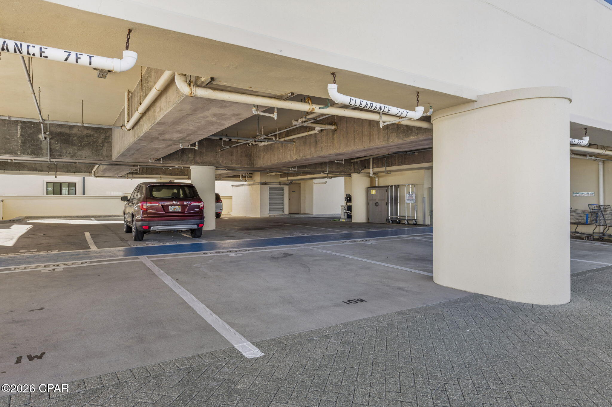 Grande Surf Club Condo - Residential