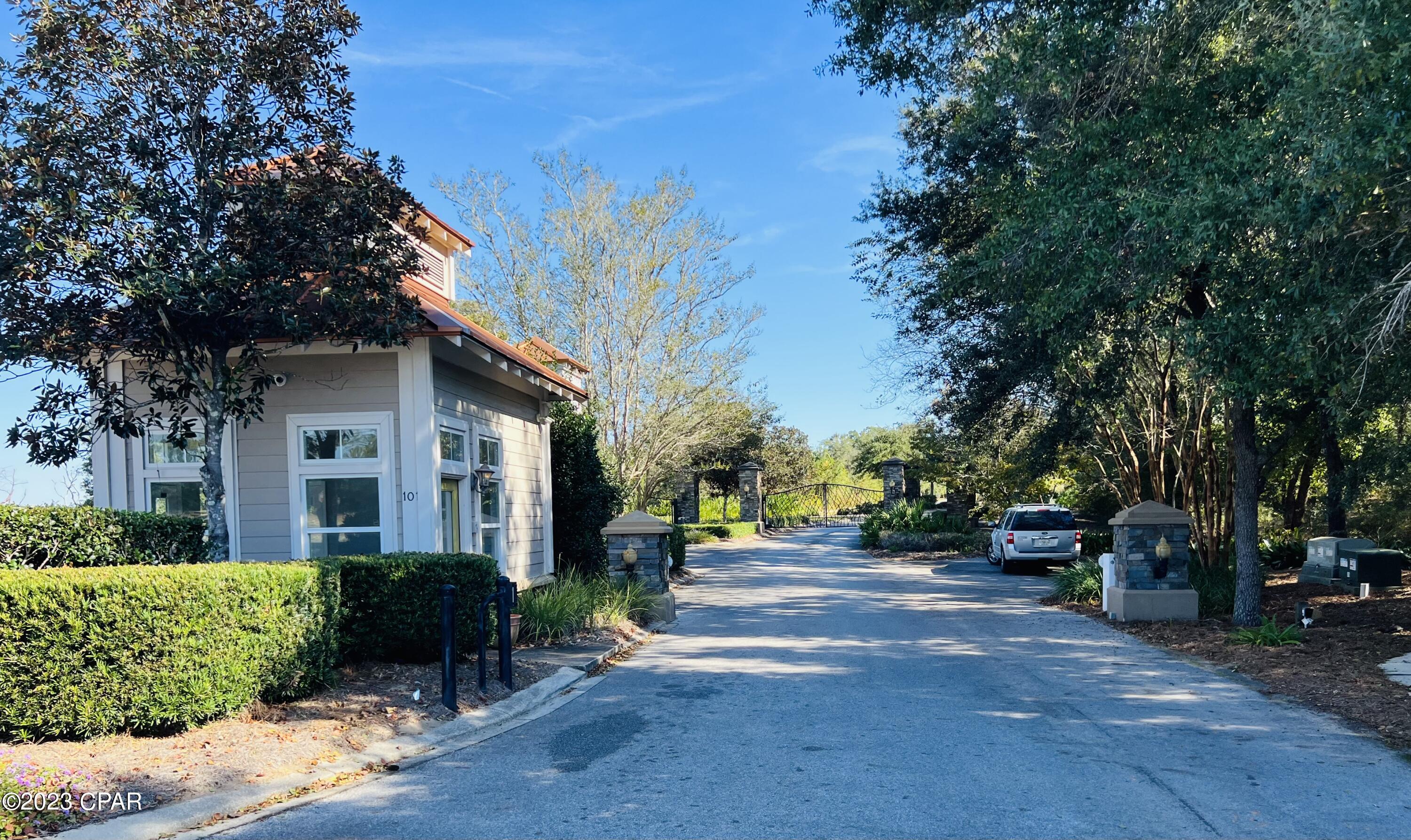 Lake Merial Phase One - Land