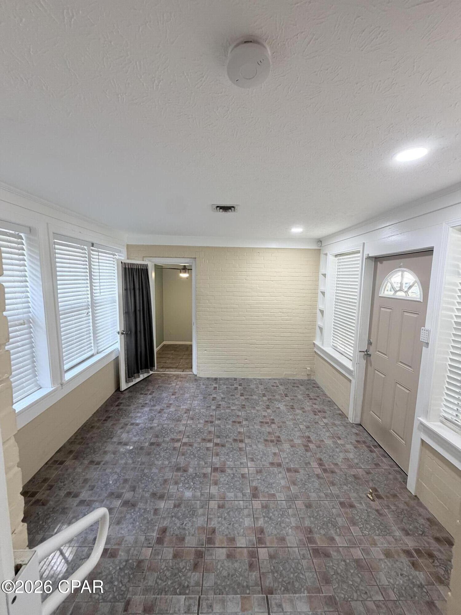 1806 Tyndall Drive