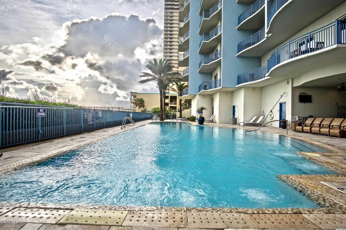 Sterling Breeze - Residential