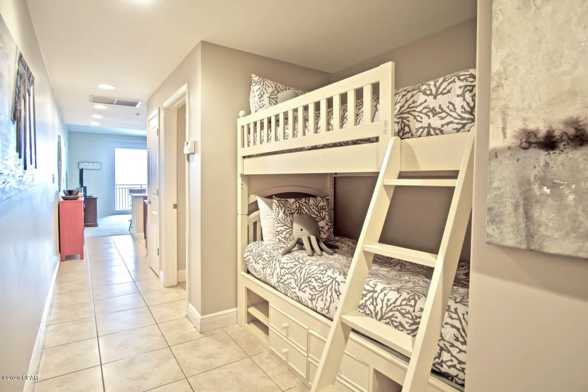 Sterling Breeze - Residential