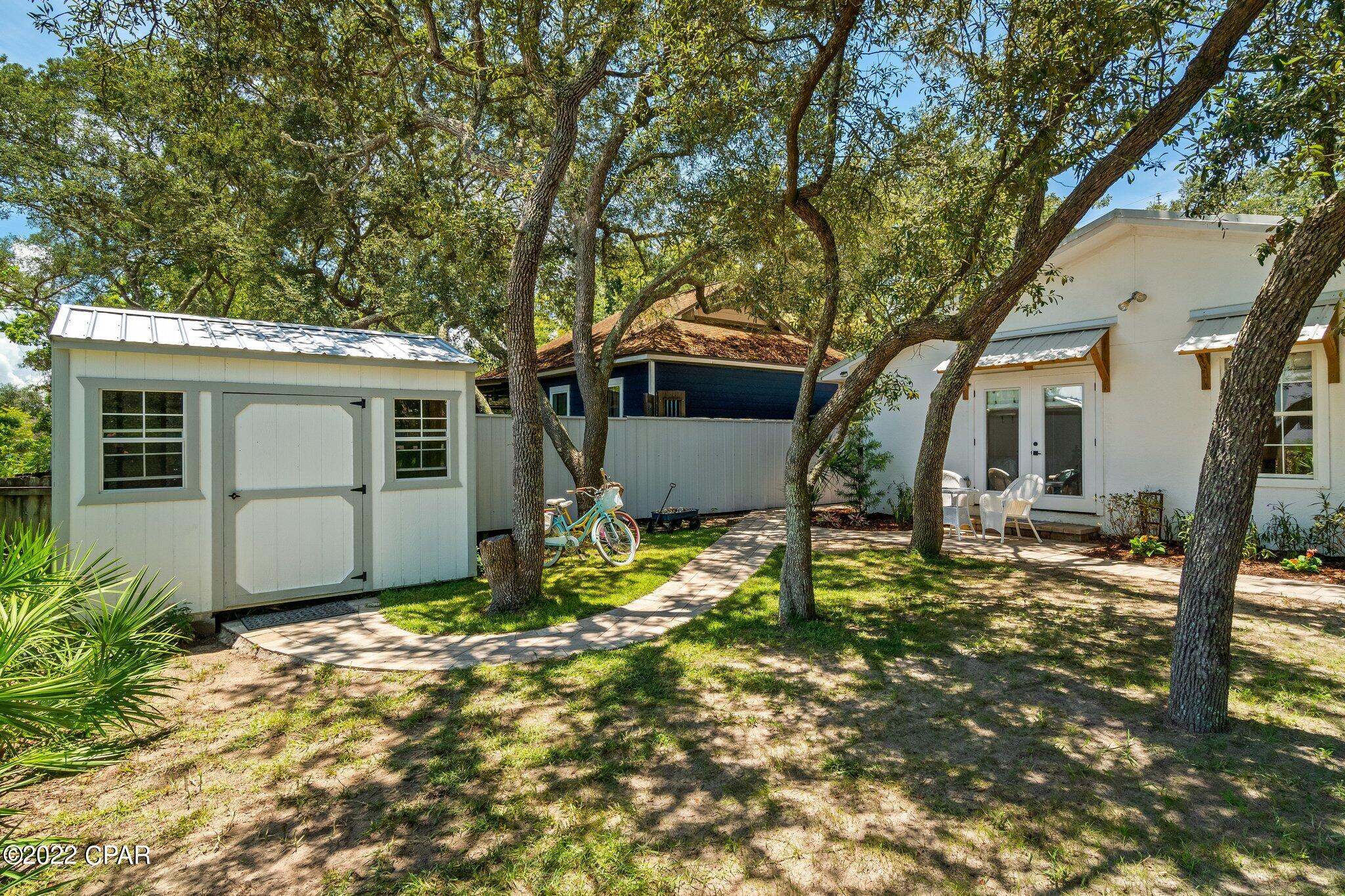 Riviera Beach - Residential