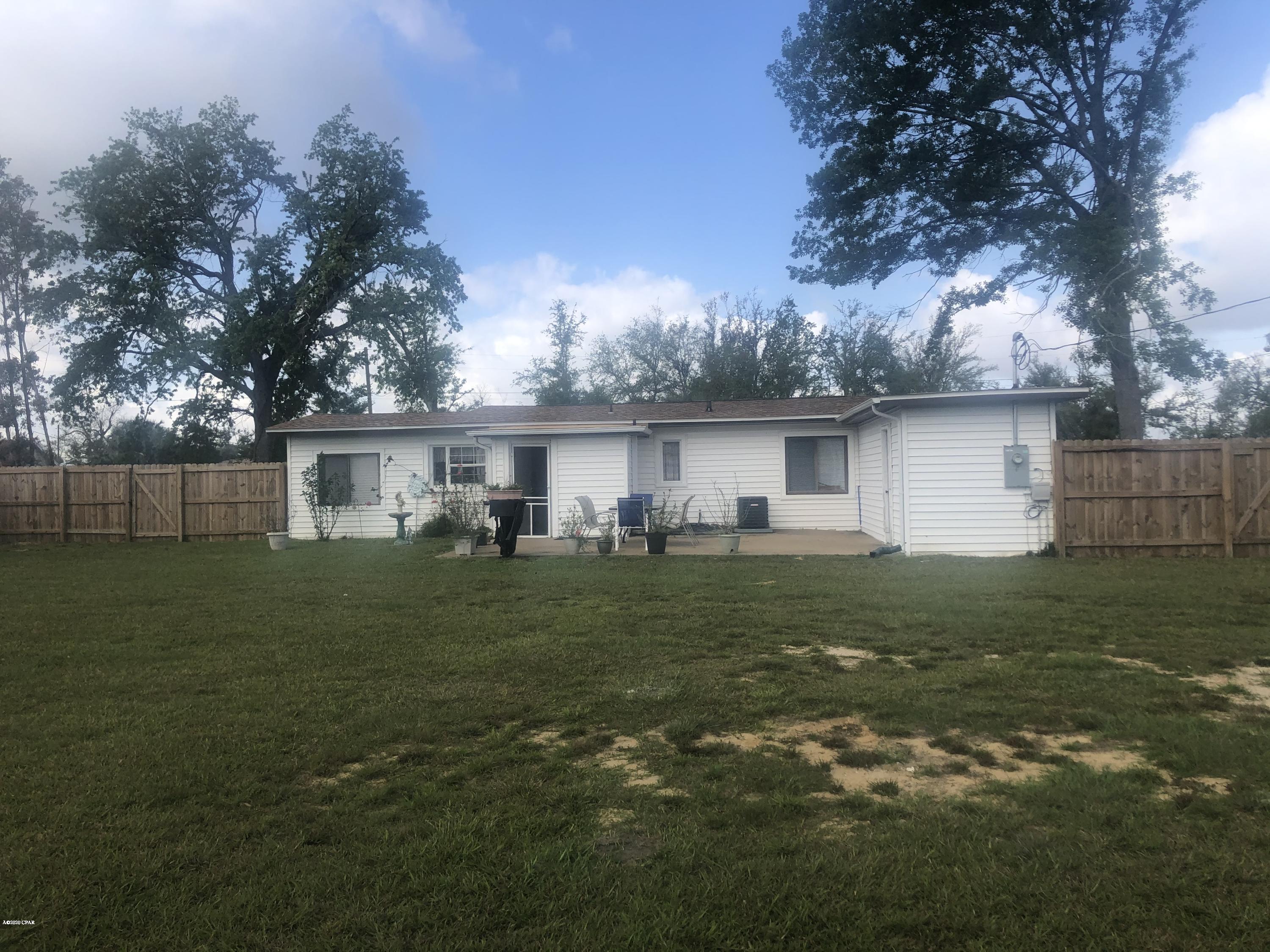 Bay Park Manor - Residential
