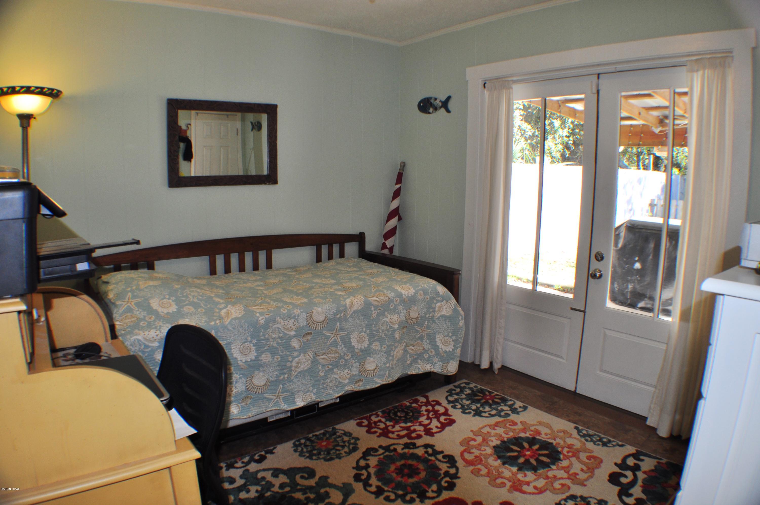 Riviera Beach 1st Add - Residential