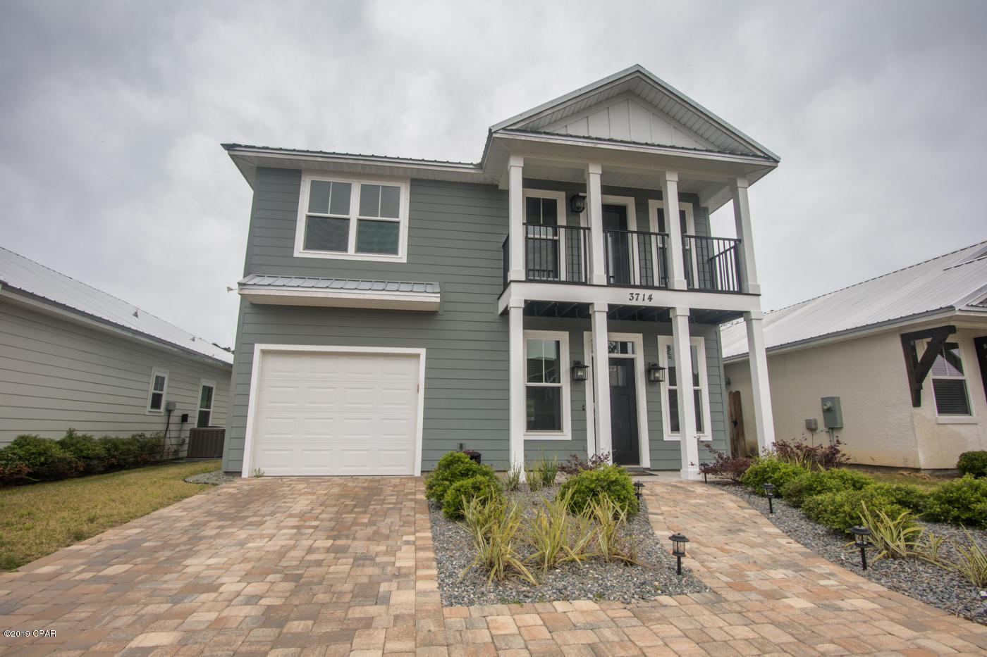 Hidden Lagoon - Residential