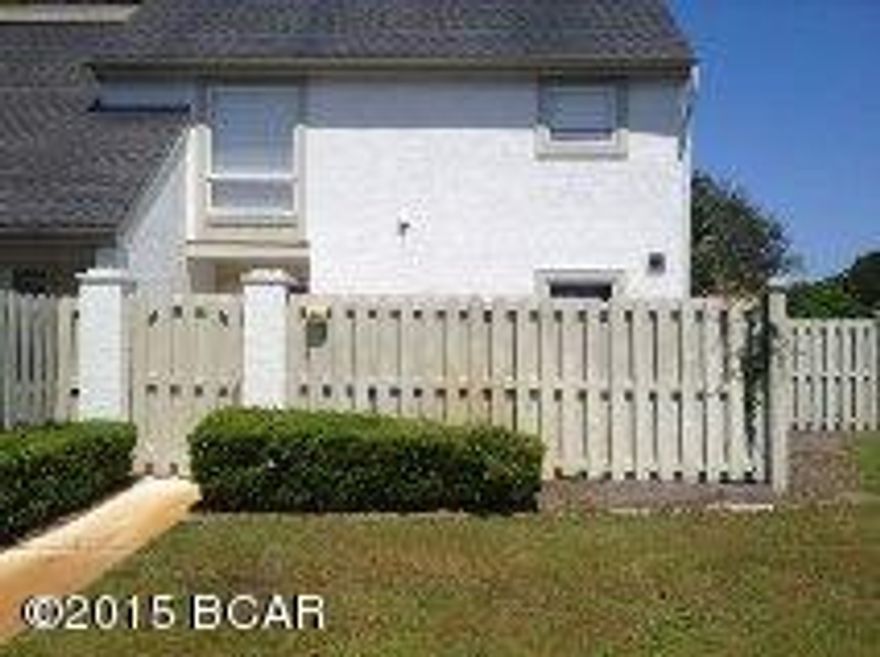 Bay Point Golf Villa over looking the eighteenth fairway. Split bedroom floor plan with fire place, breakfast bar, and a deck looking towards the golf course. Bay Point is a gated community with 2 golf courses, shopping and dining.