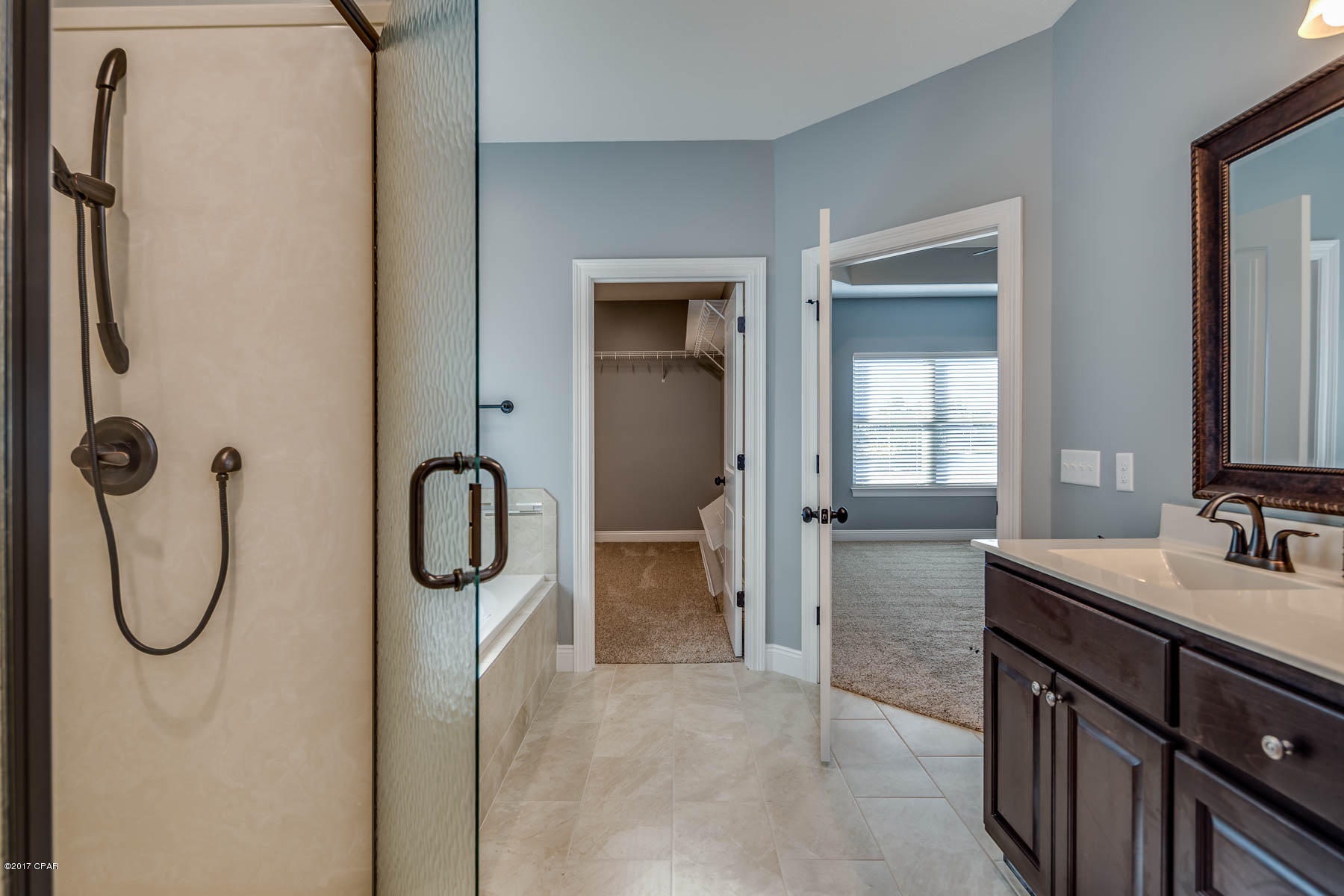 Kirkland Manor - Residential