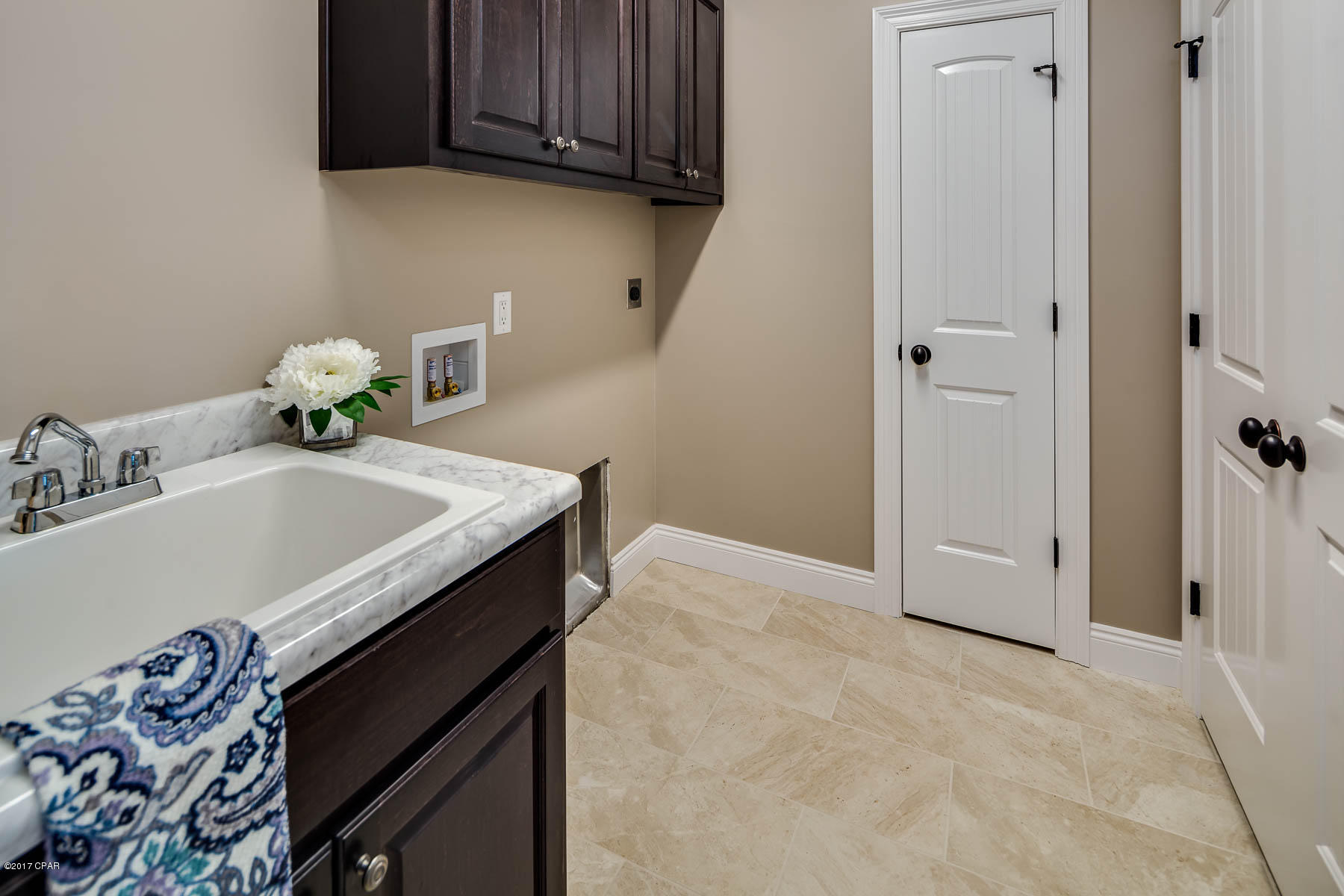 Kirkland Manor - Residential