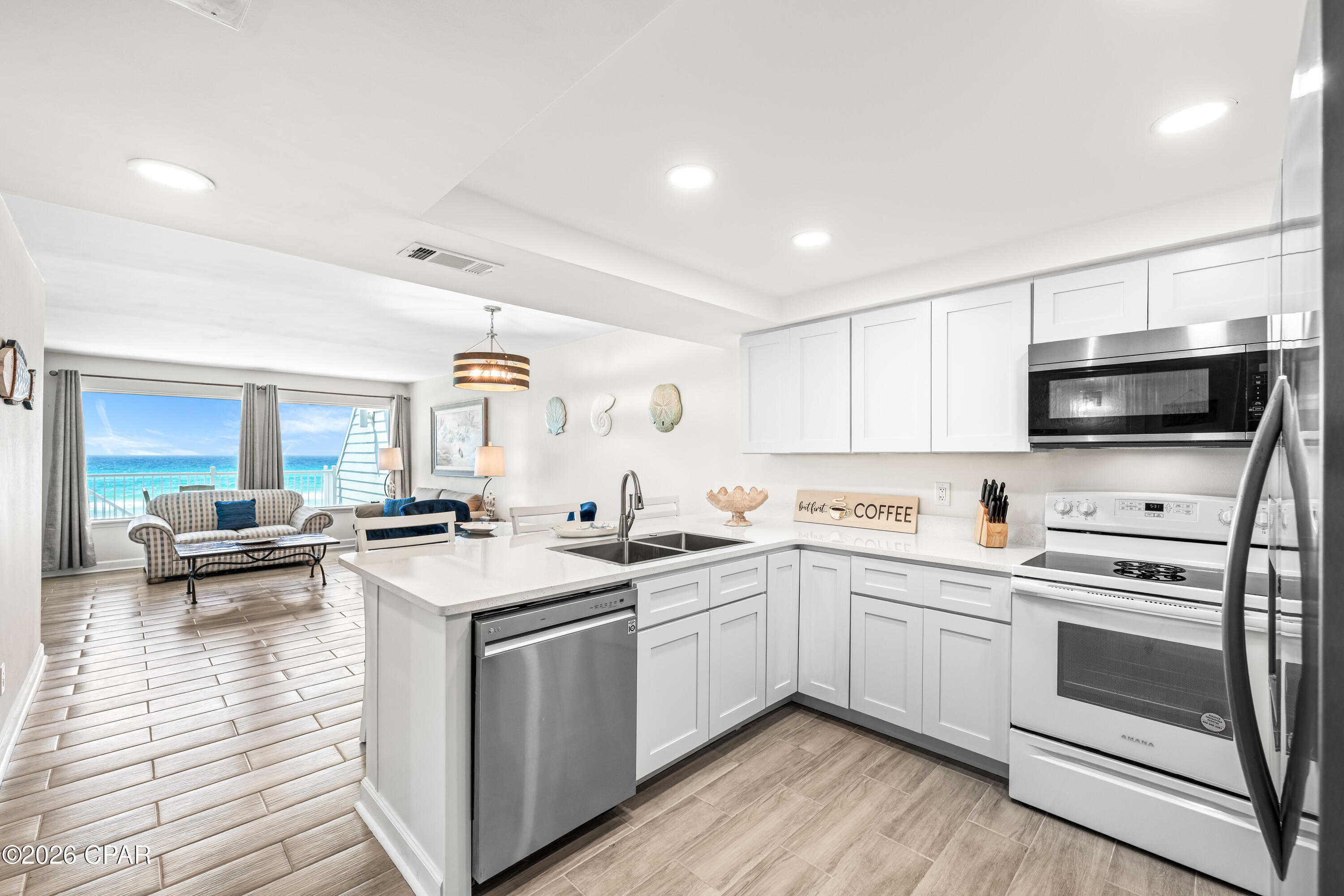 Shores Townhouses - Residential