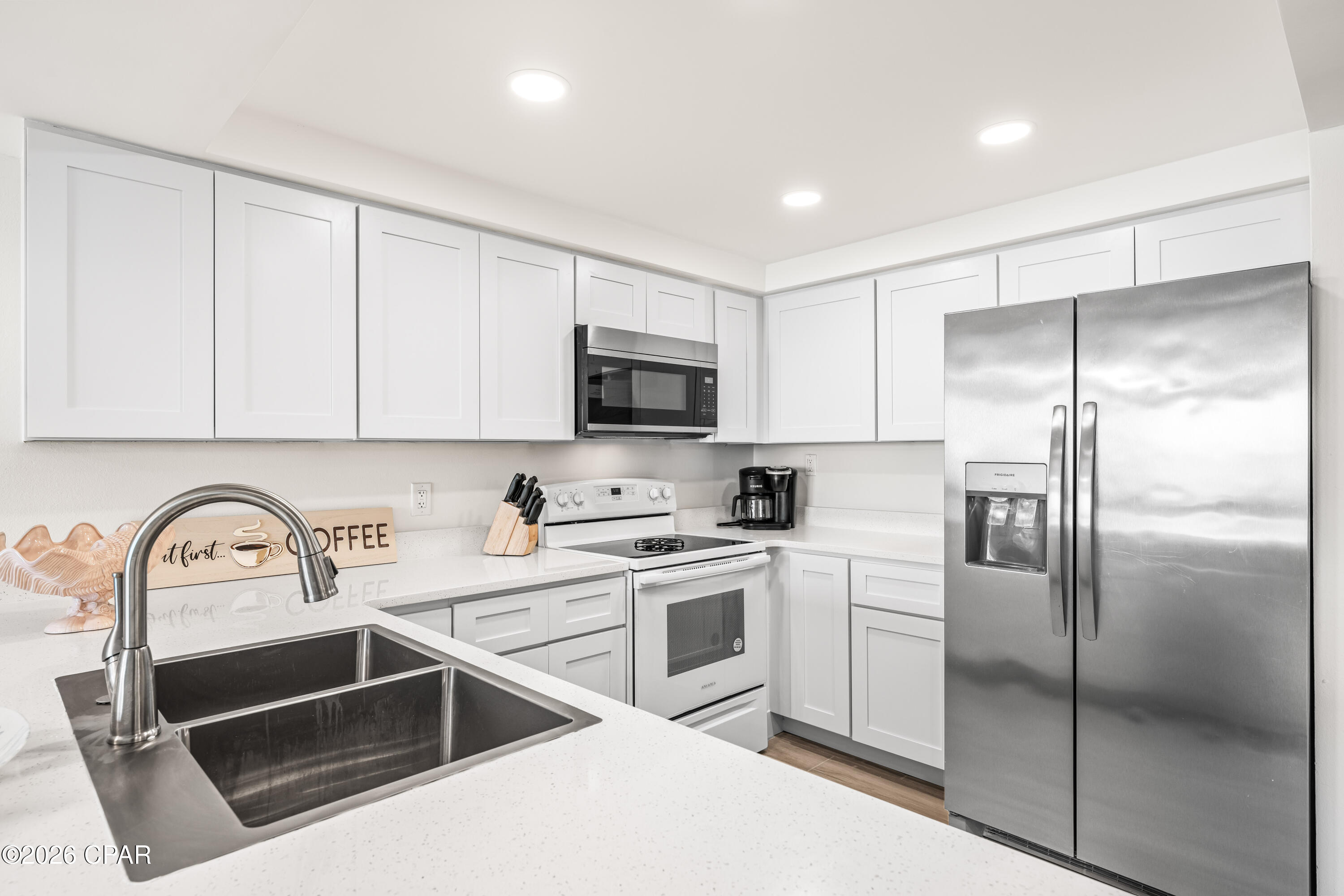 Shores Townhouses - Residential