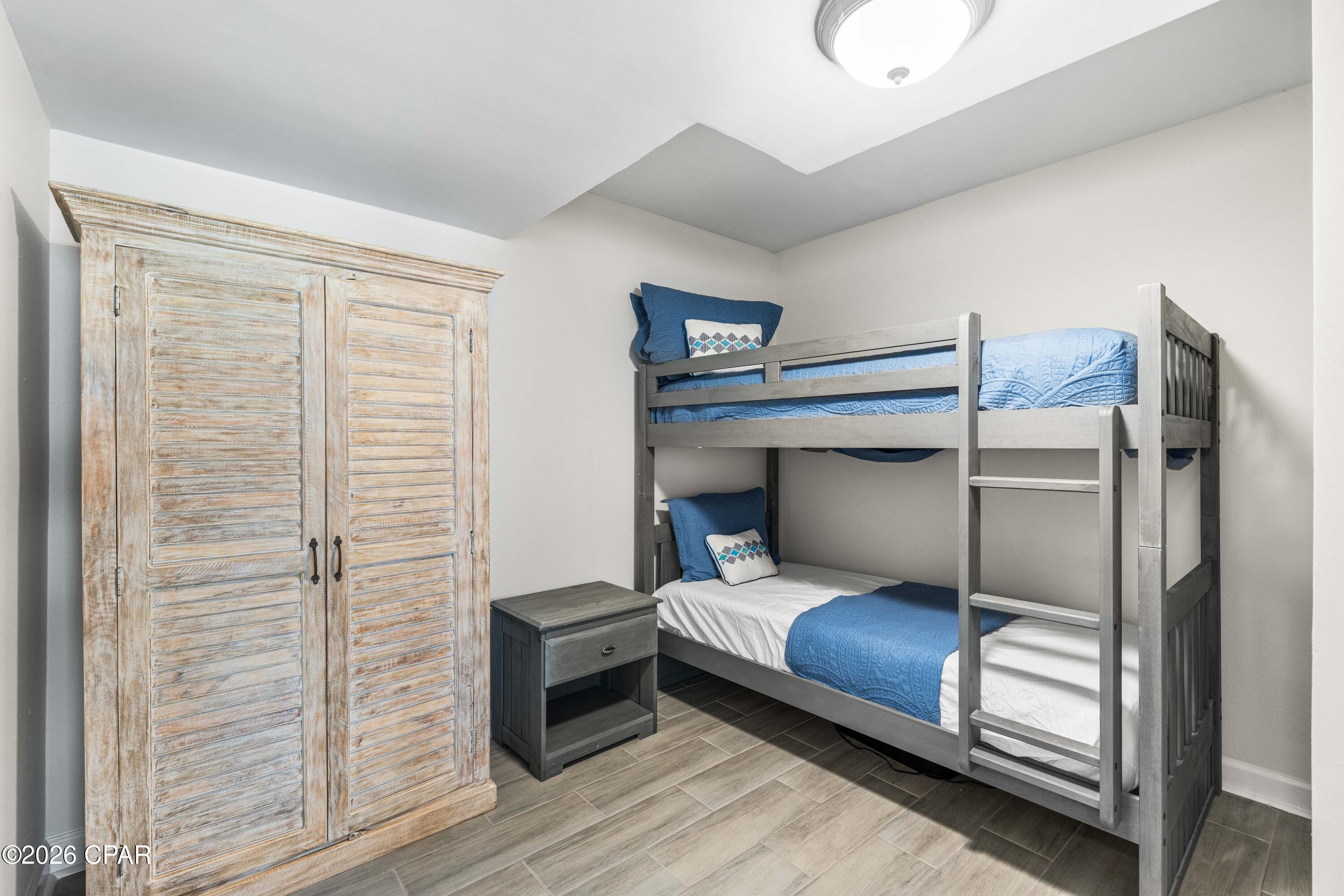 Shores Townhouses - Residential