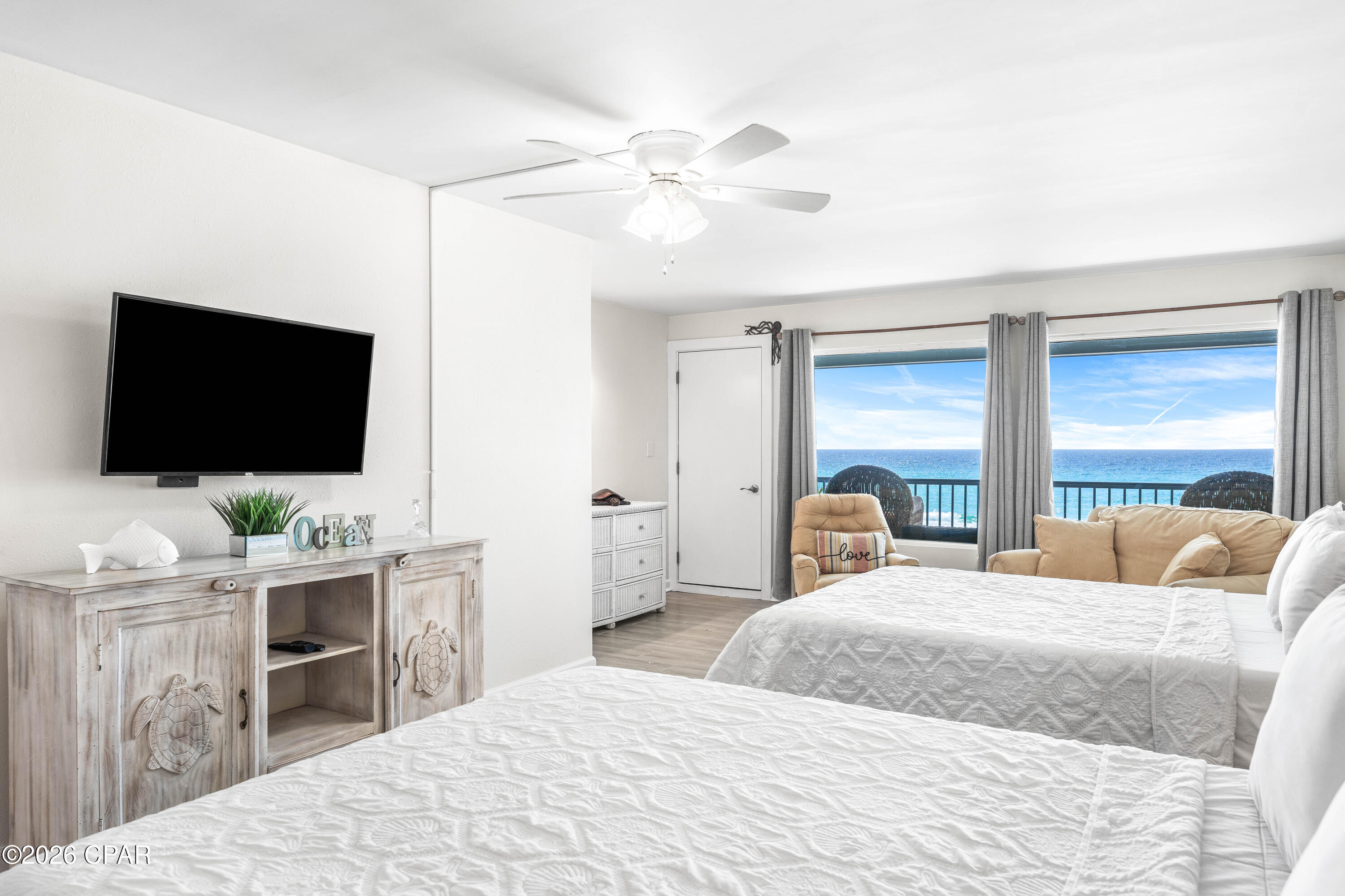 Shores Townhouses - Residential