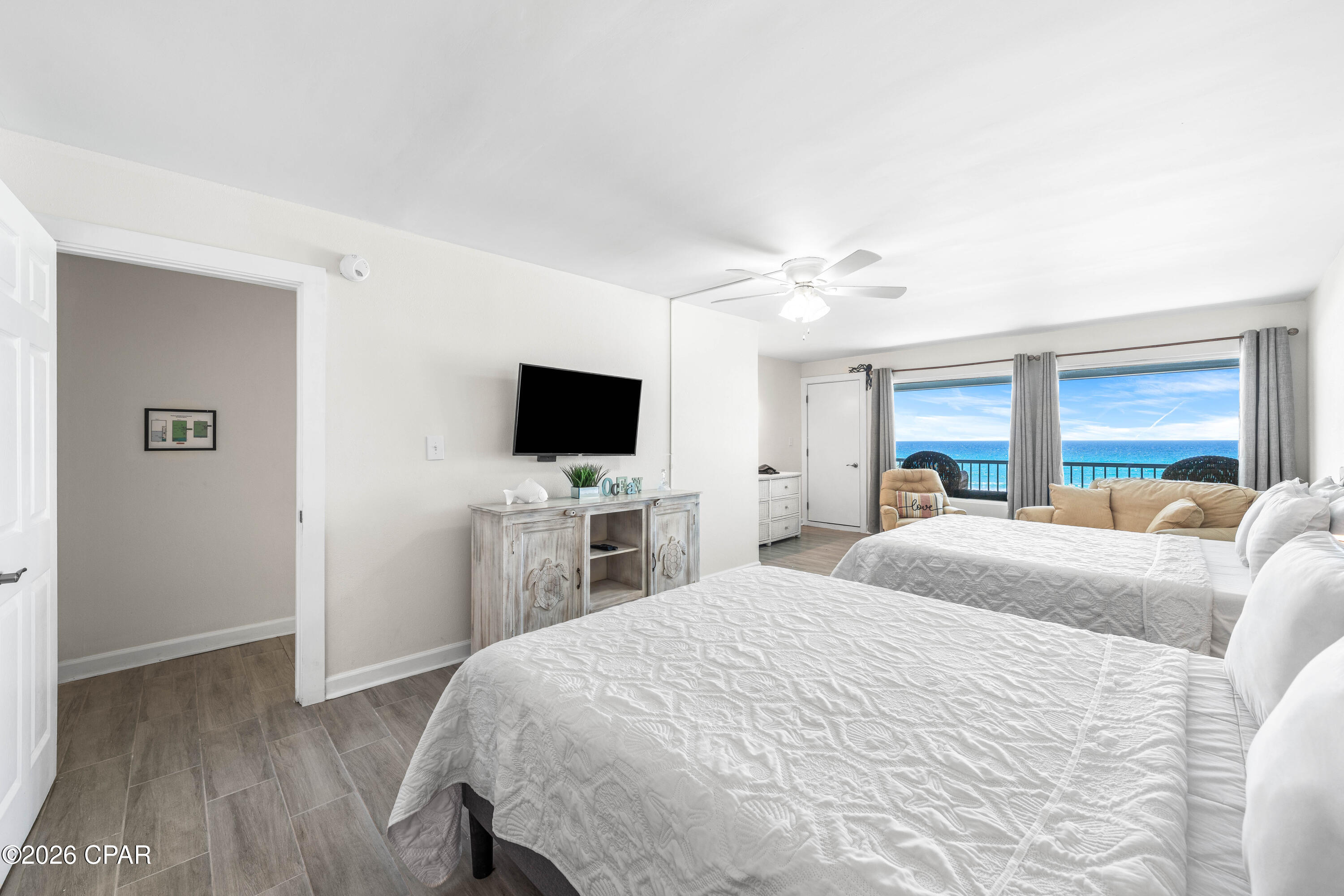 Shores Townhouses - Residential