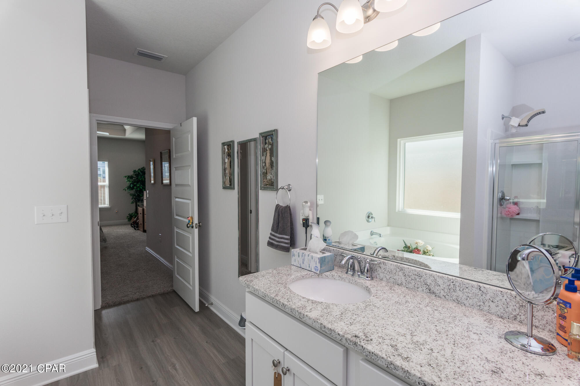 Emerald Cove Villas - Residential