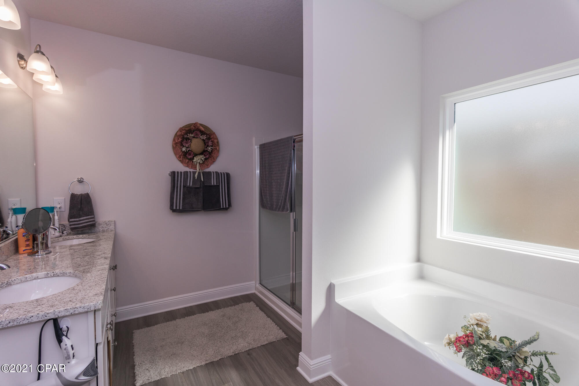 Emerald Cove Villas - Residential