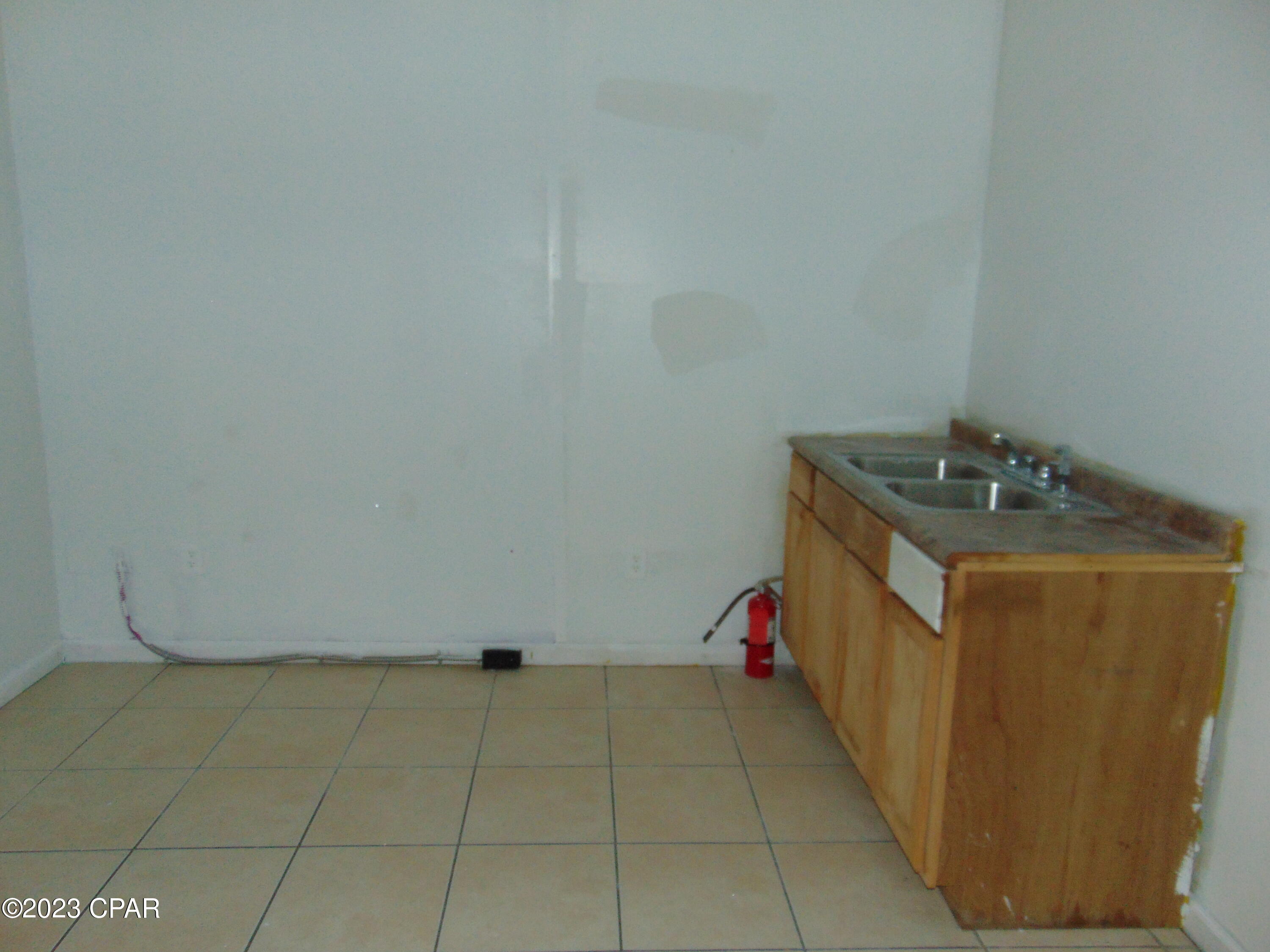 No Named Subdivision - Commercial Lease