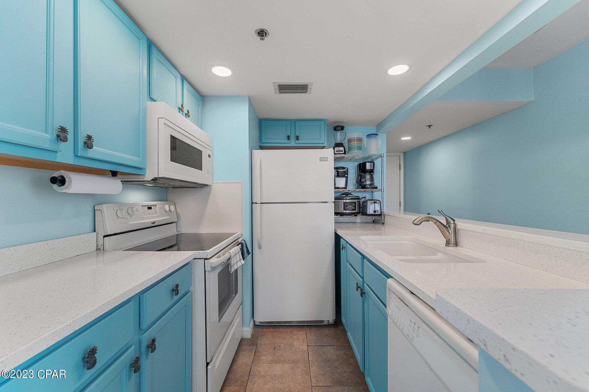 Sunbird Condo - Residential
