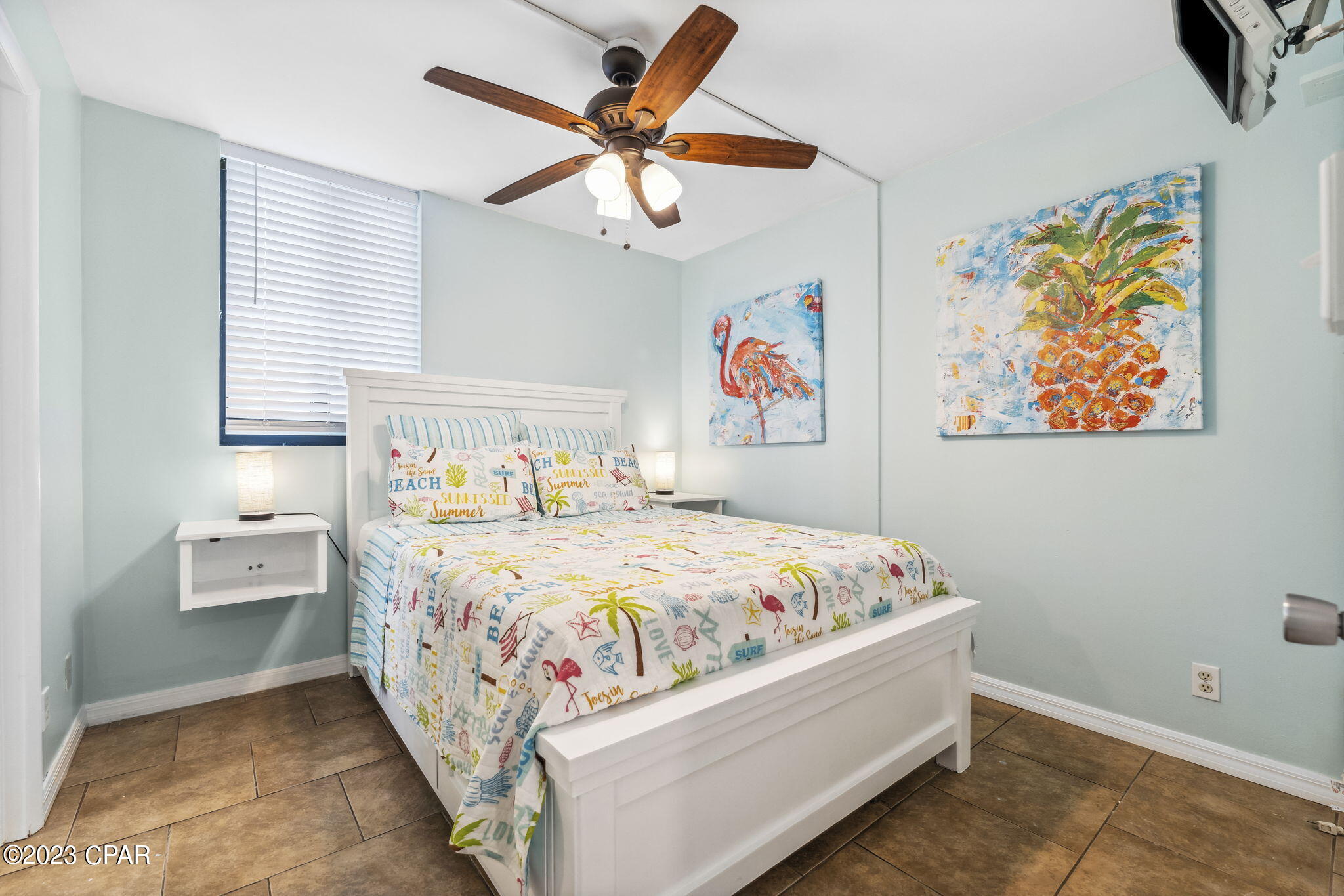 Sunbird Condo - Residential