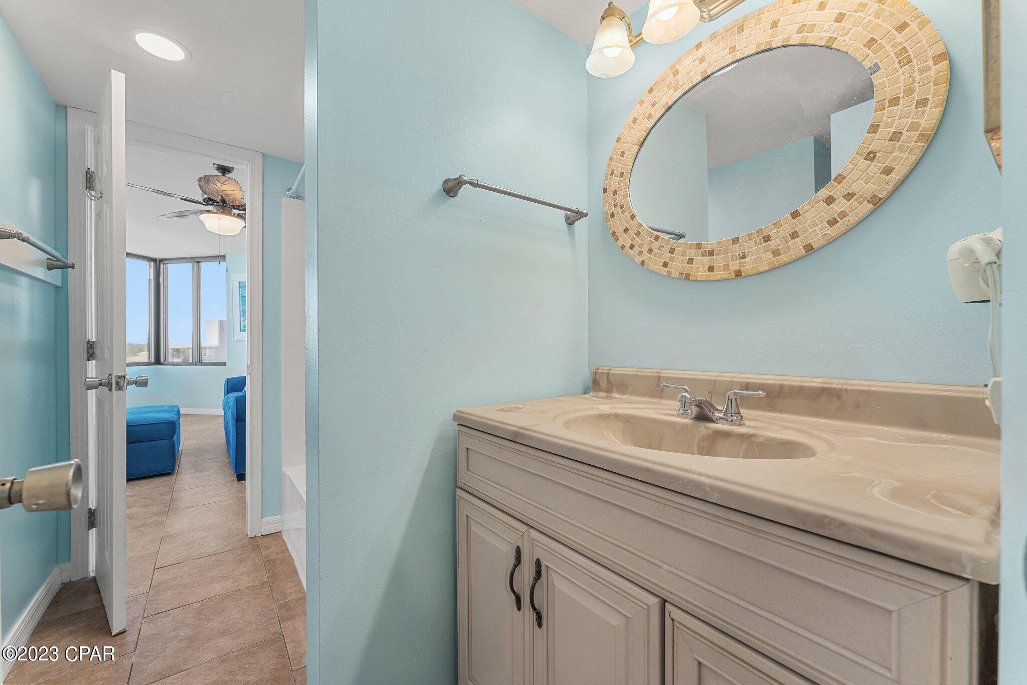 Sunbird Condo - Residential