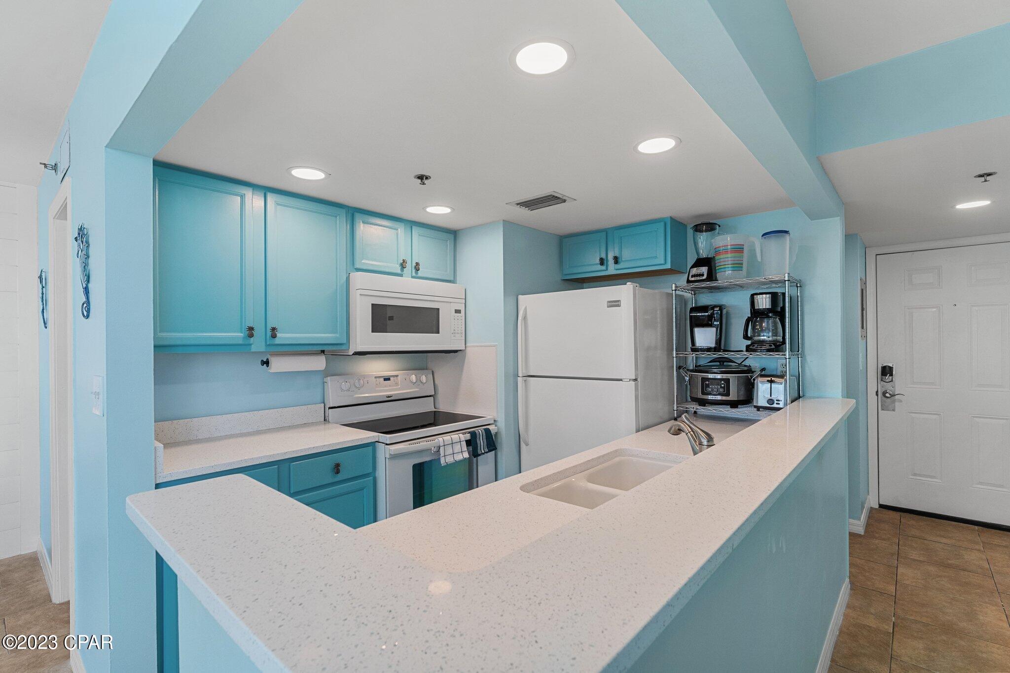 Sunbird Condo - Residential