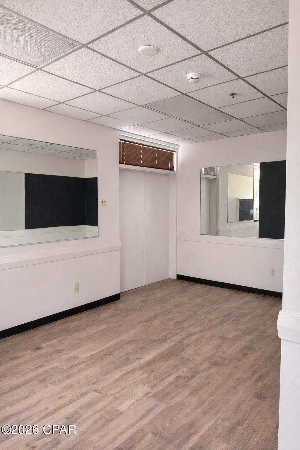 [No Recorded Subdiv] - Commercial Sale