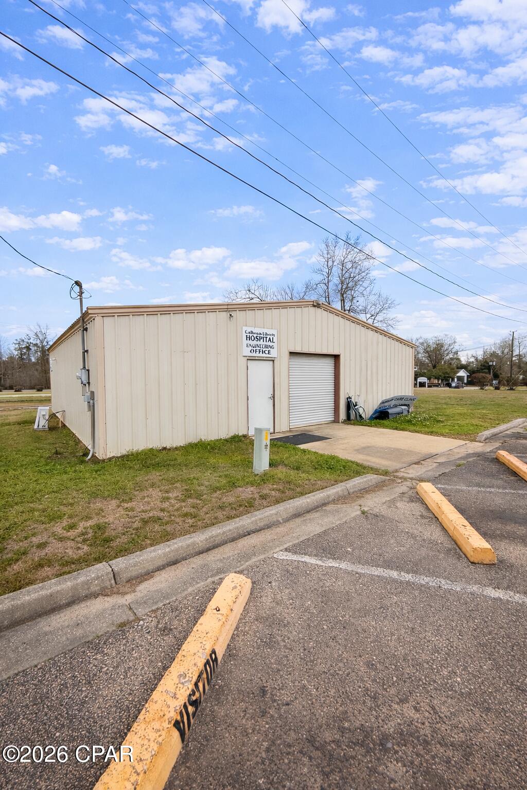 [No Recorded Subdiv] - Commercial Sale