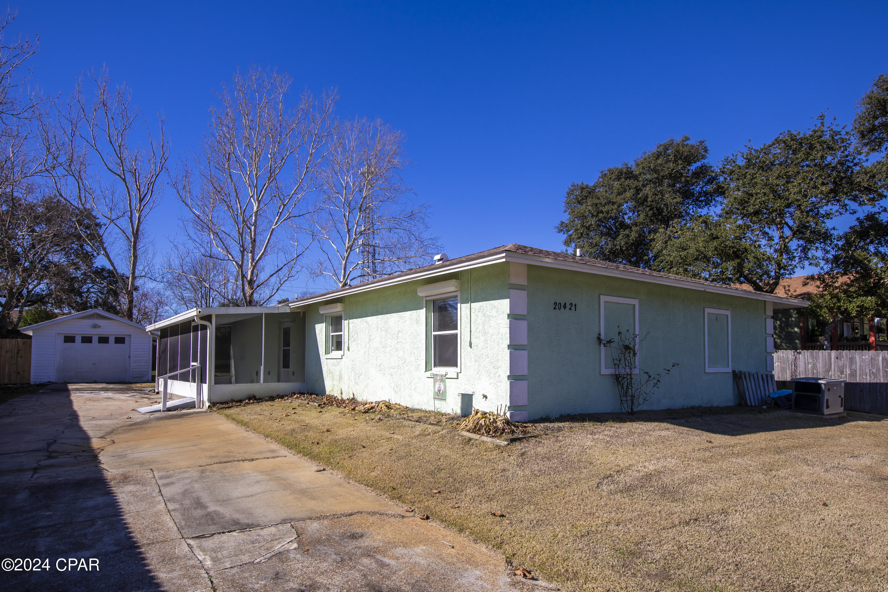 Crestview Heights 1st Add - Residential