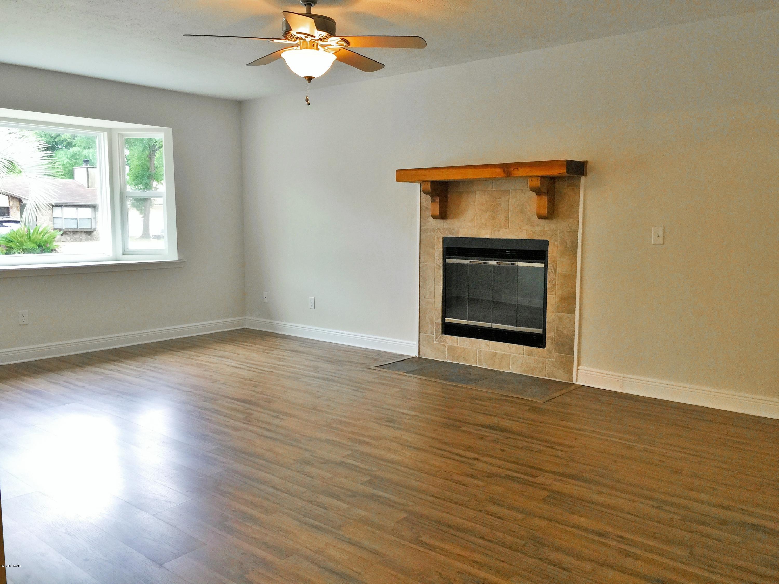 Shadow Bay Unit 2 - Residential