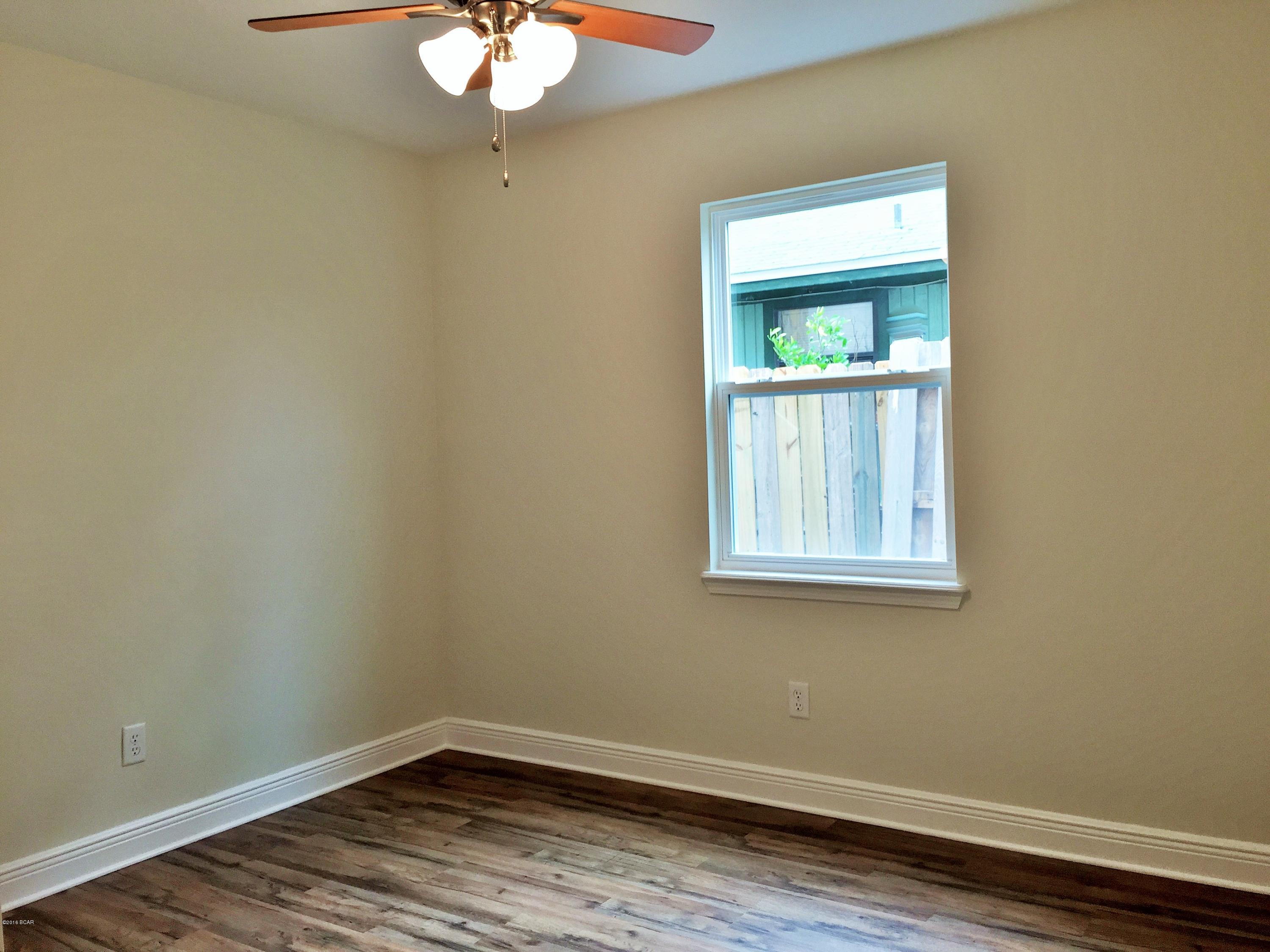 Shadow Bay Unit 2 - Residential