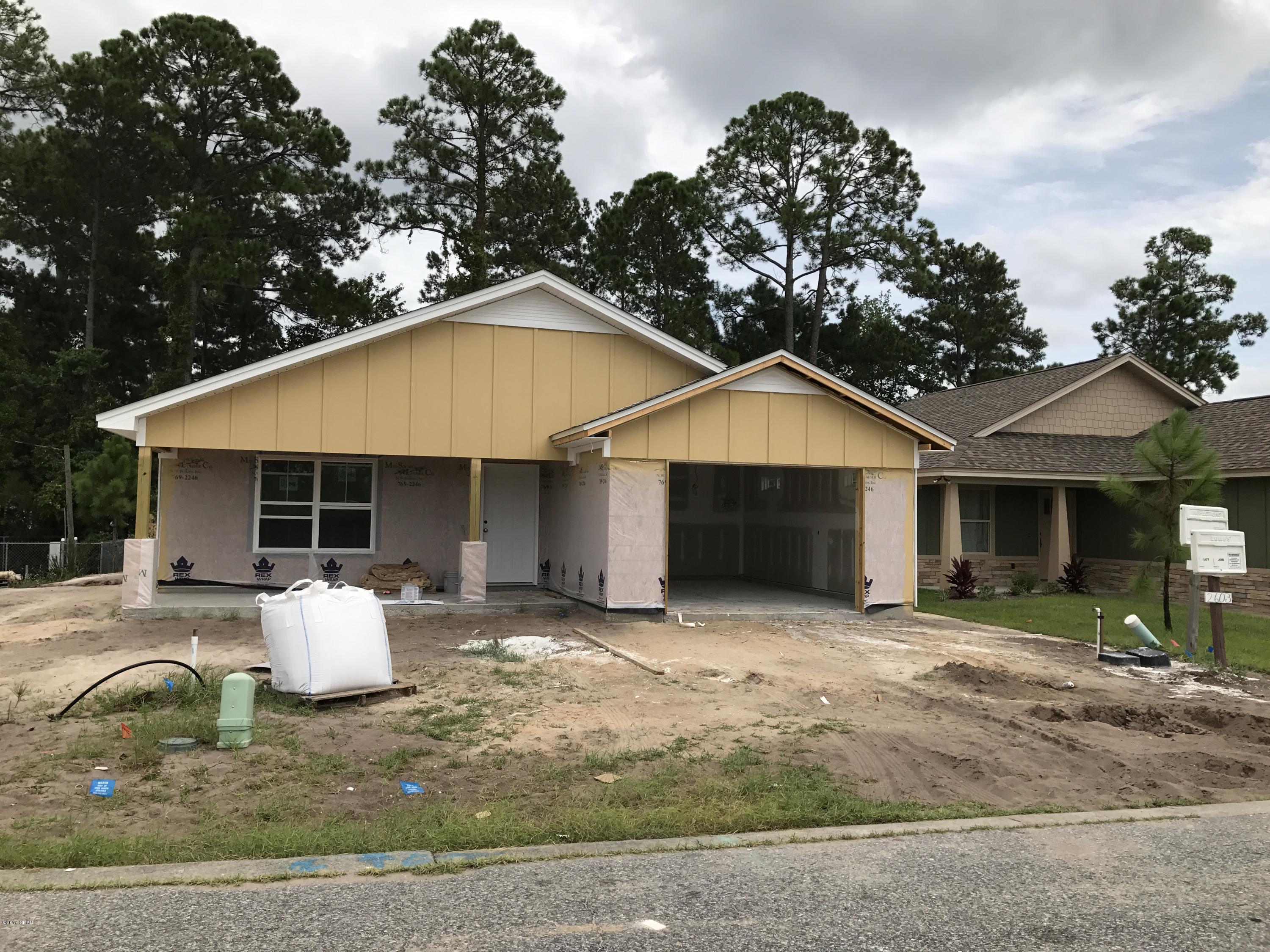 Ashlee Manor - Residential