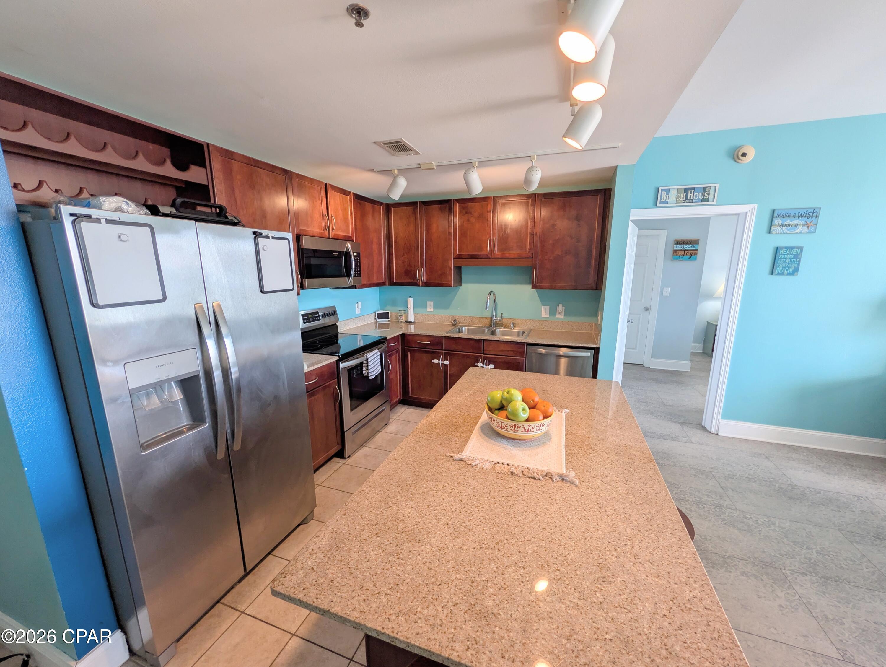 Laketown Wharf Phase II - Residential