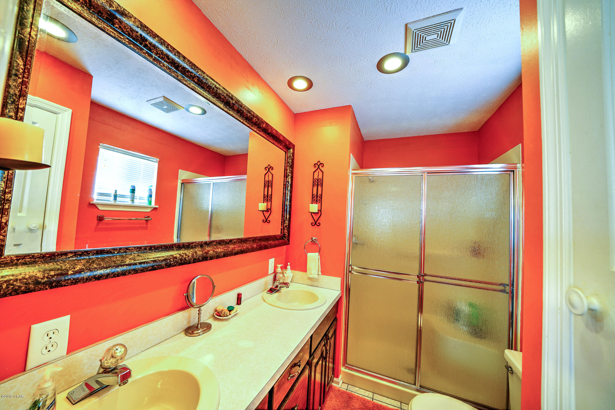 Venture Out Travel Trail - Residential