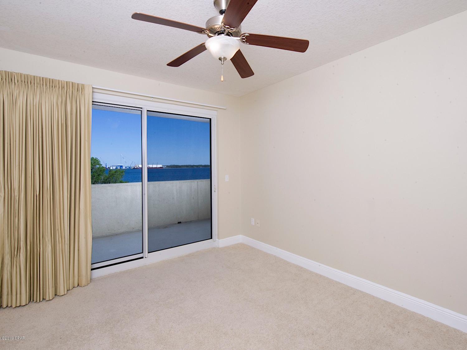 Magnolia Bay Club - Residential