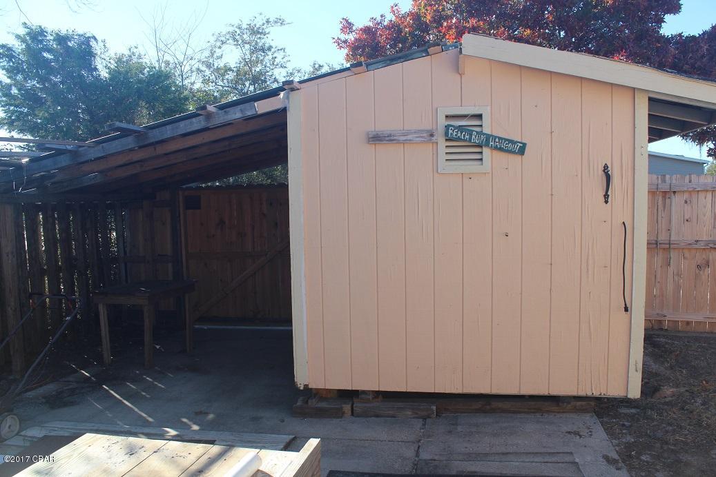 North Lagoon Oaks 7th Add - Residential