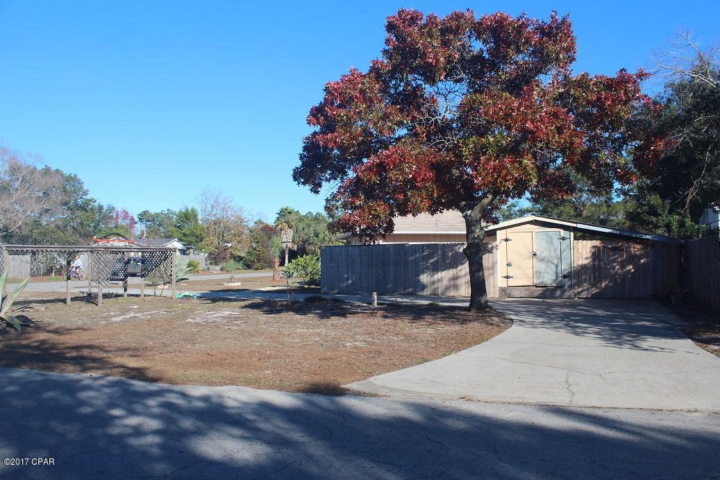 North Lagoon Oaks 7th Add - Residential